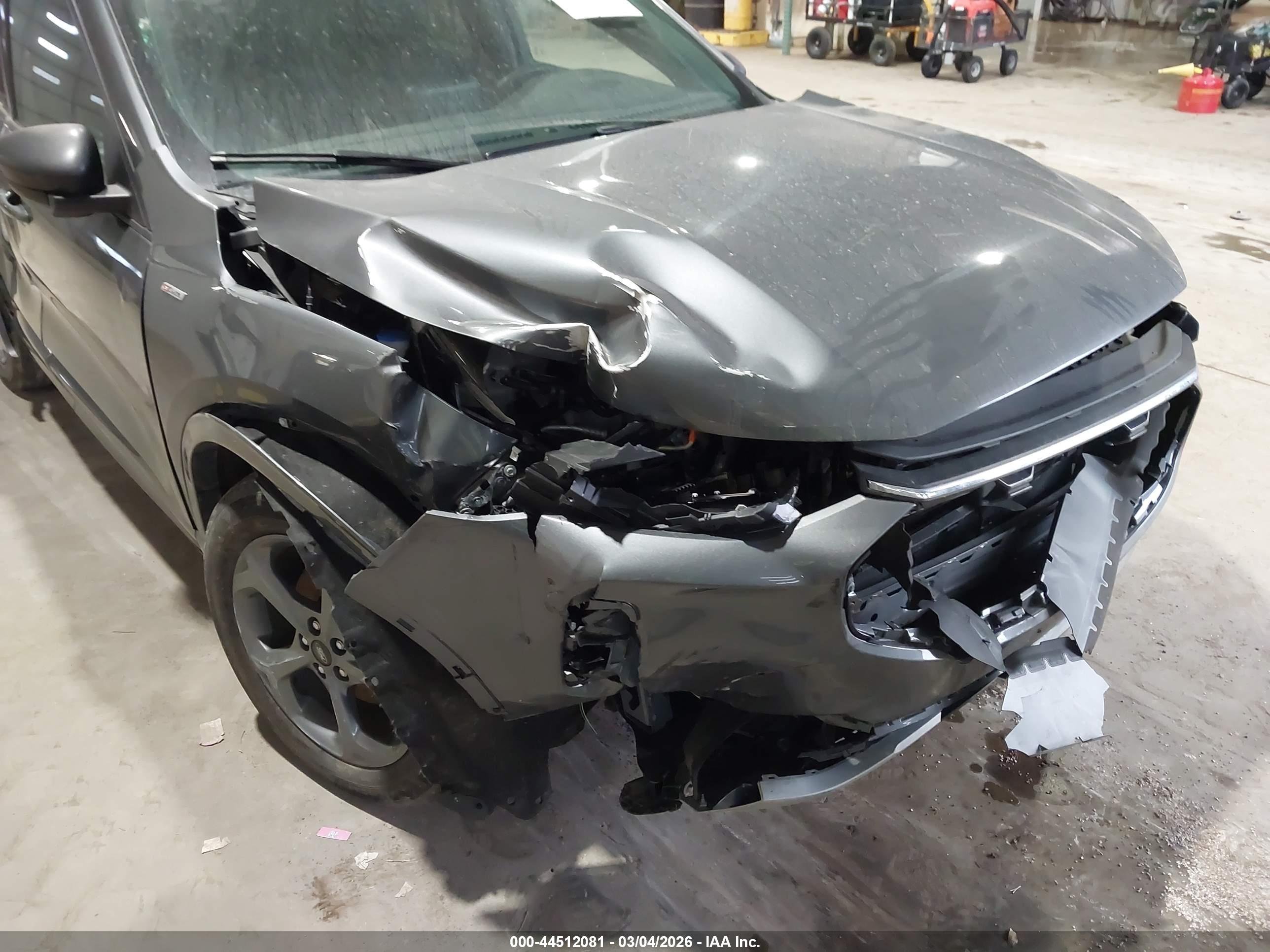 FORD ESCAPE image 6