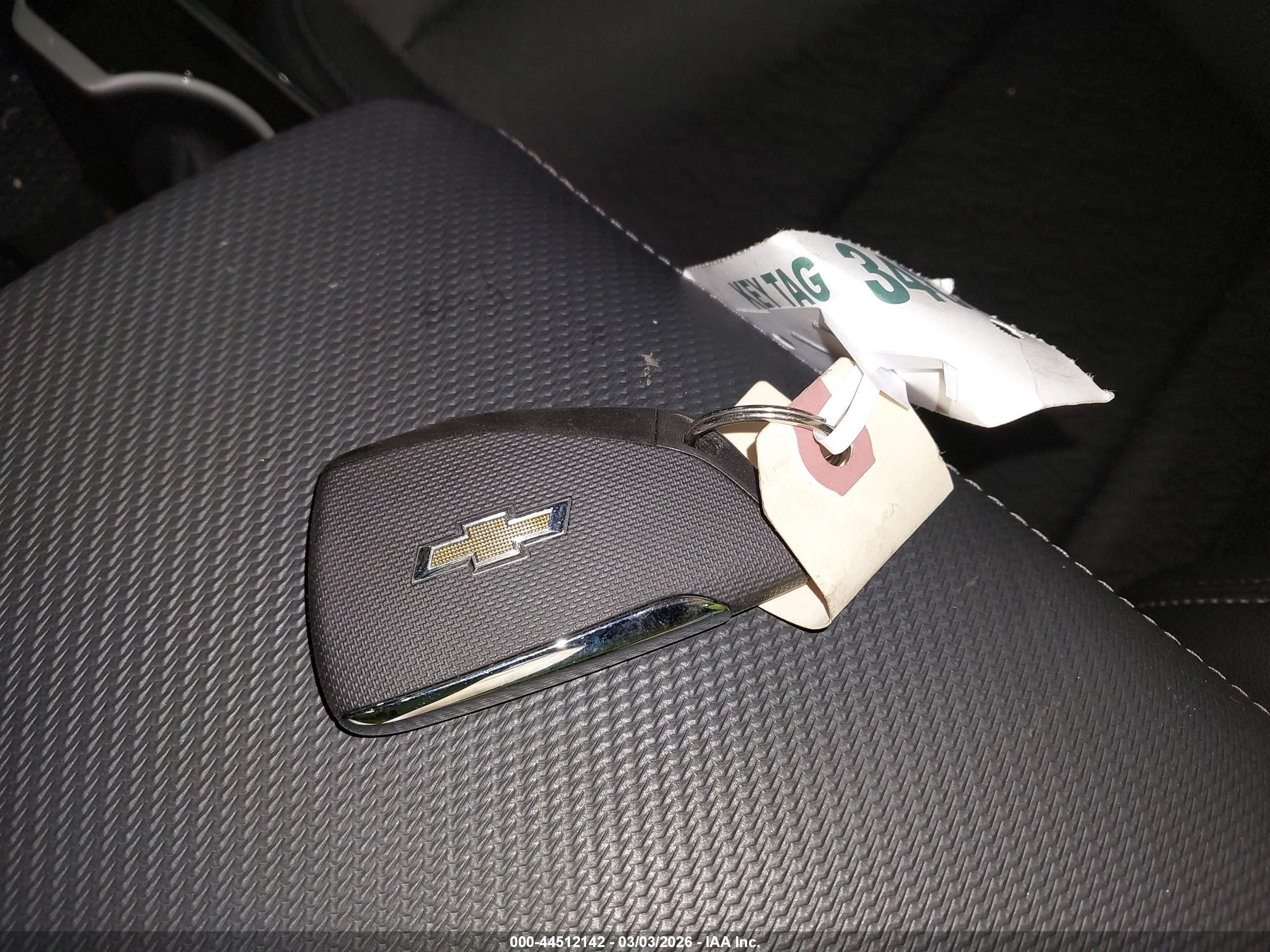 CHEVROLET EQUINOX image 11