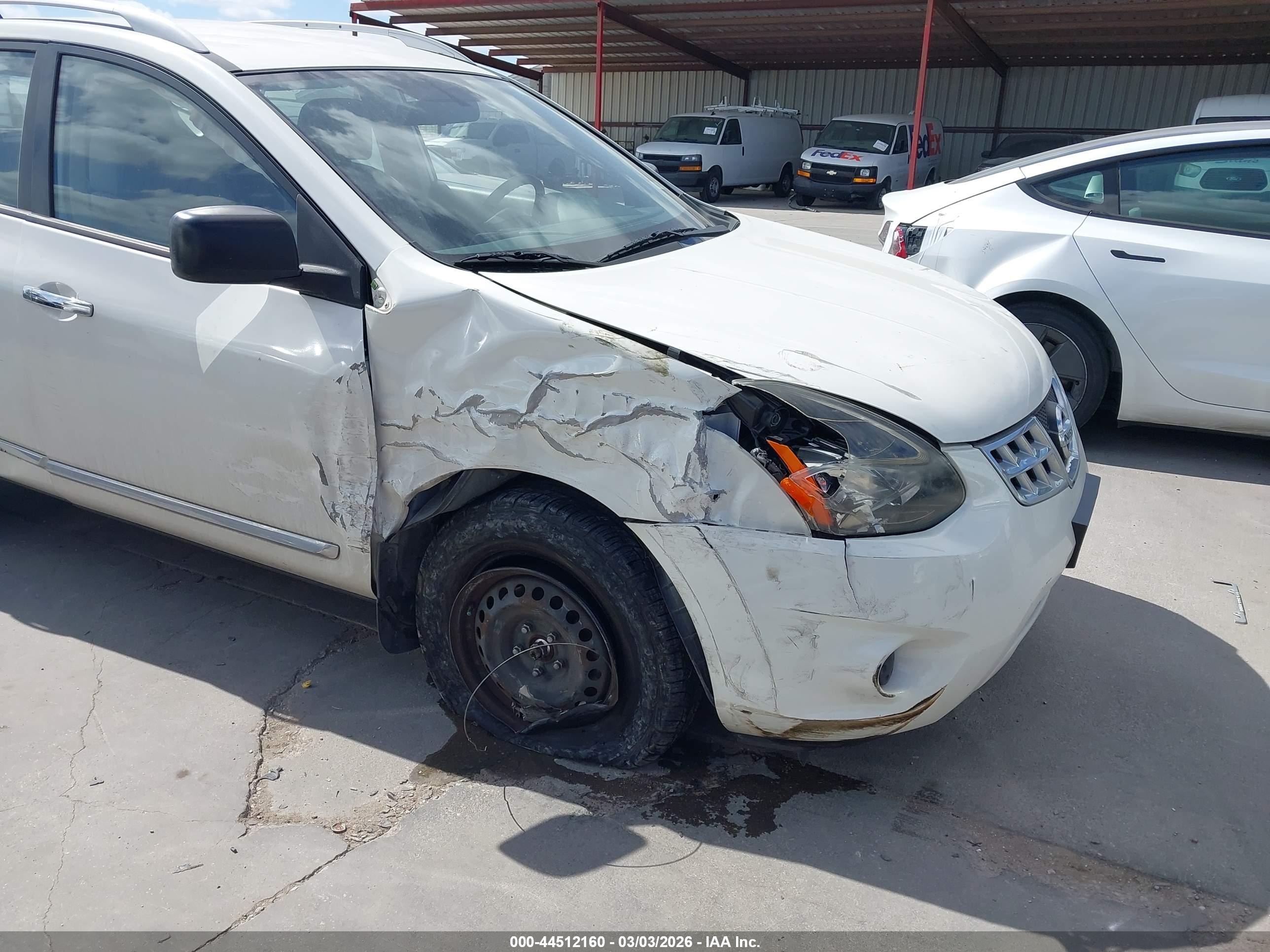 NISSAN ROGUE image 6