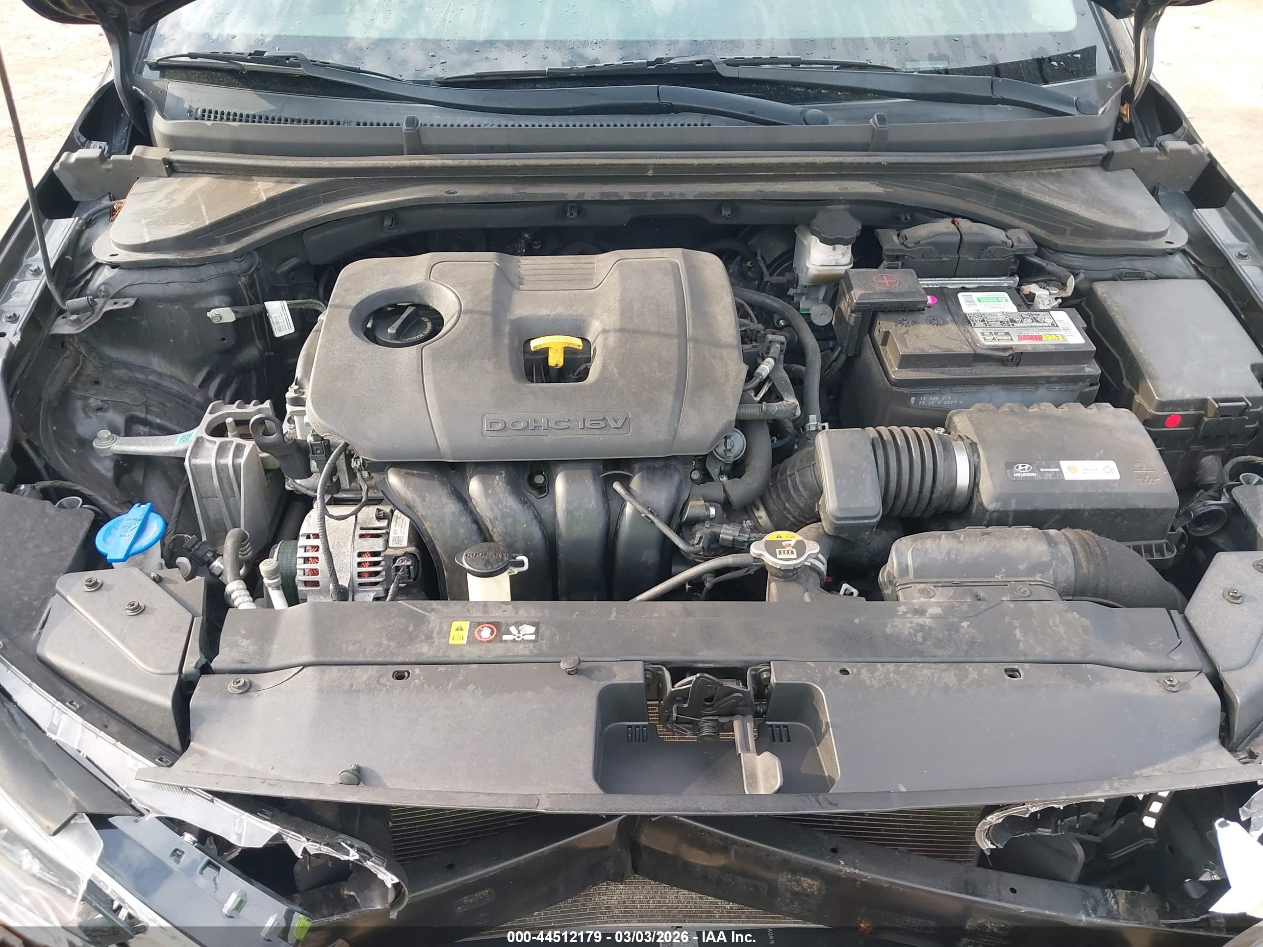 HYUNDAI ELANTRA image 10