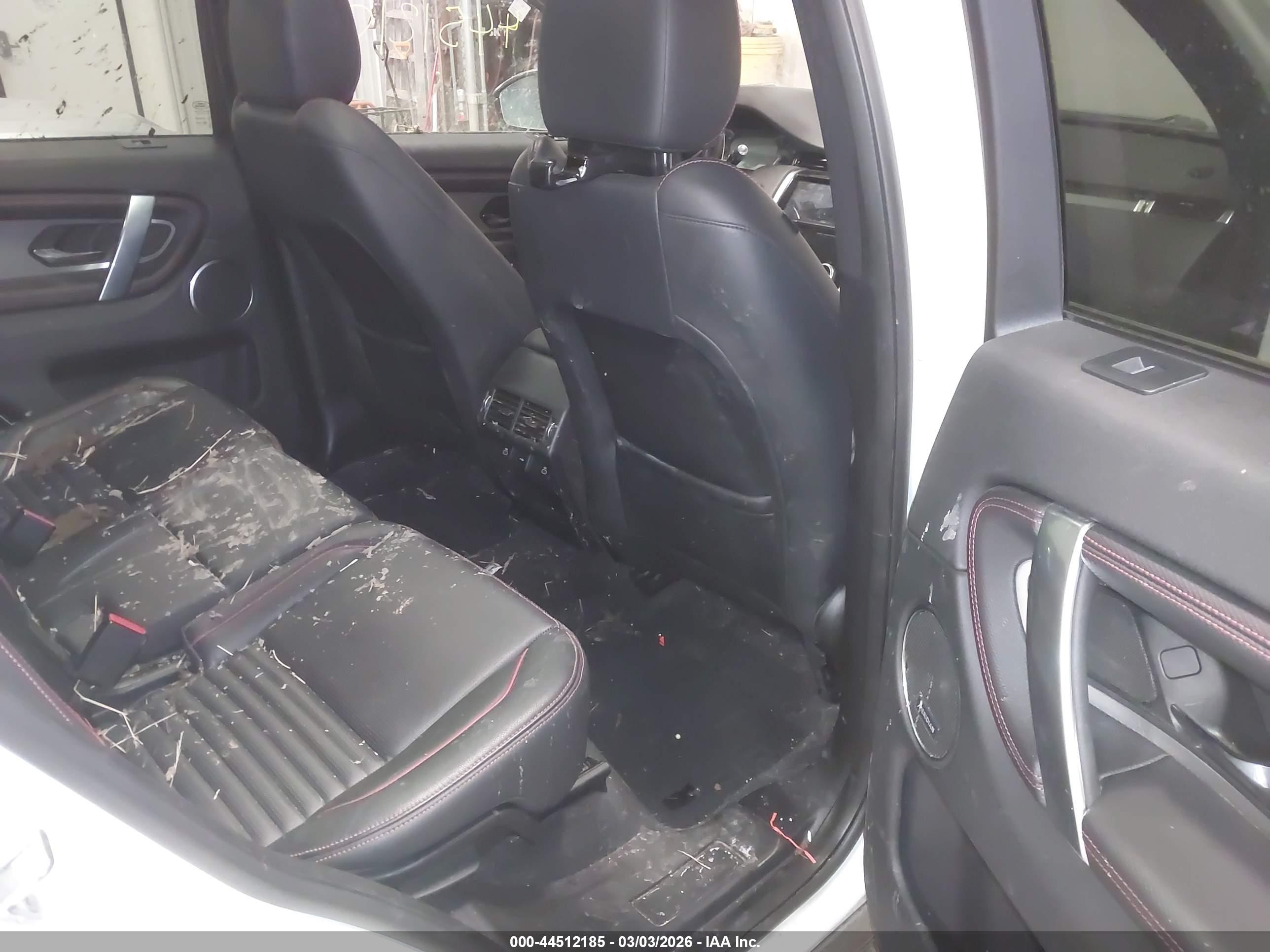 LAND ROVER image 8