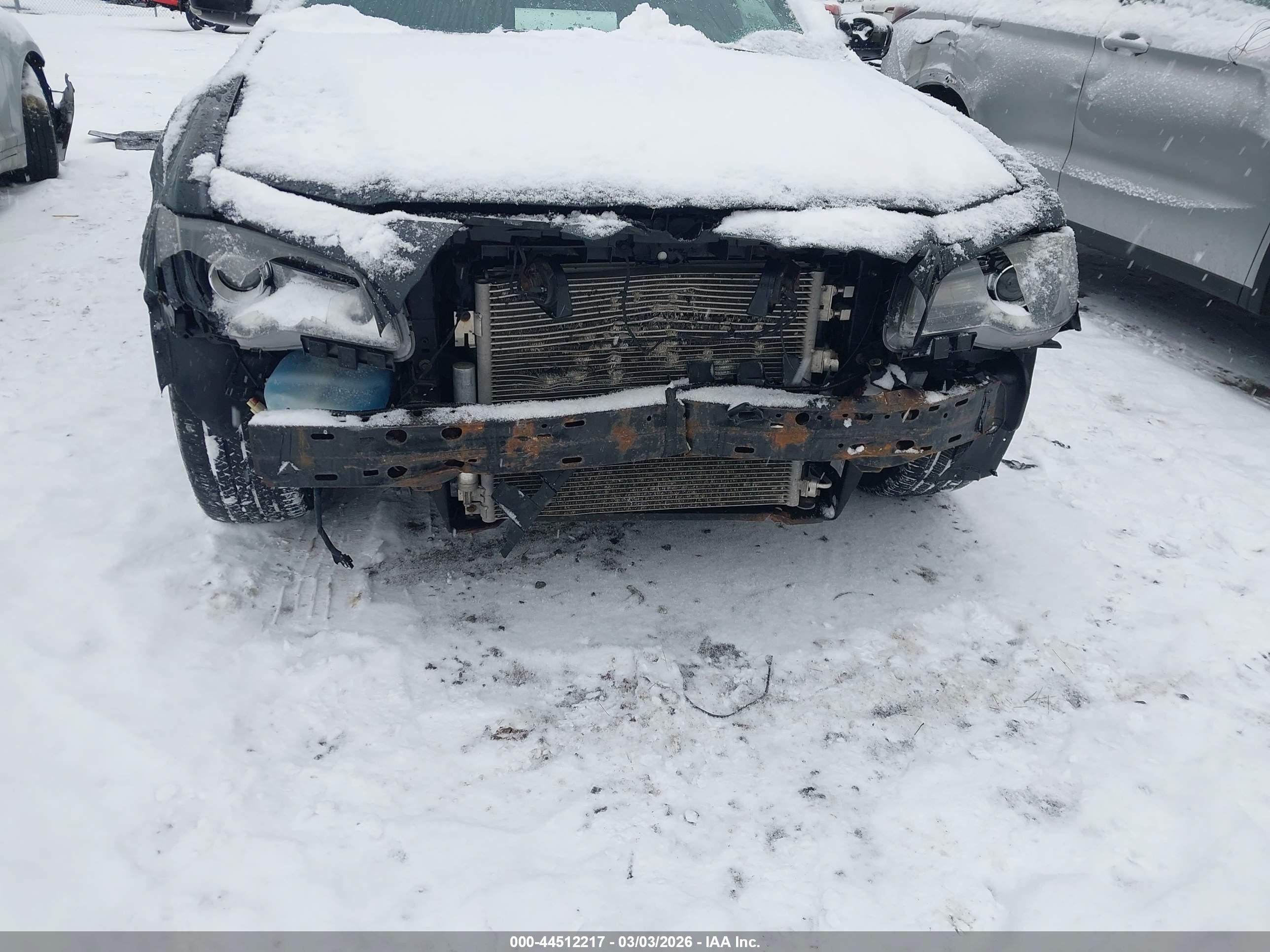 CHRYSLER 300 image 6