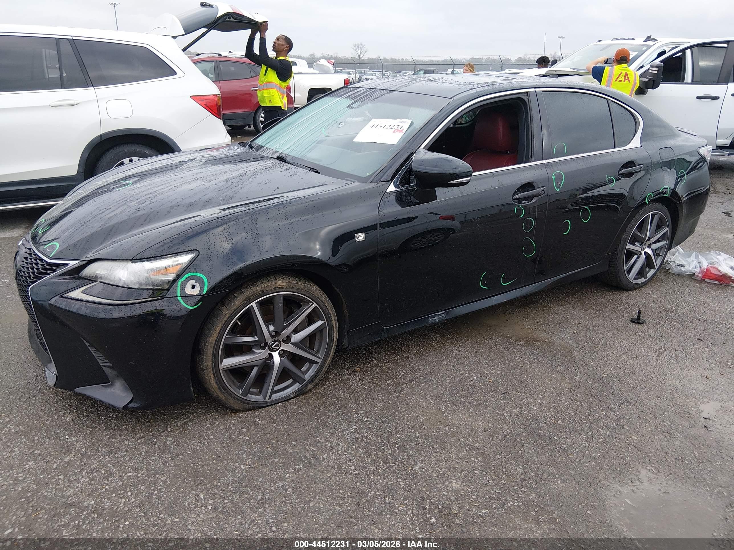 LEXUS GS image 2
