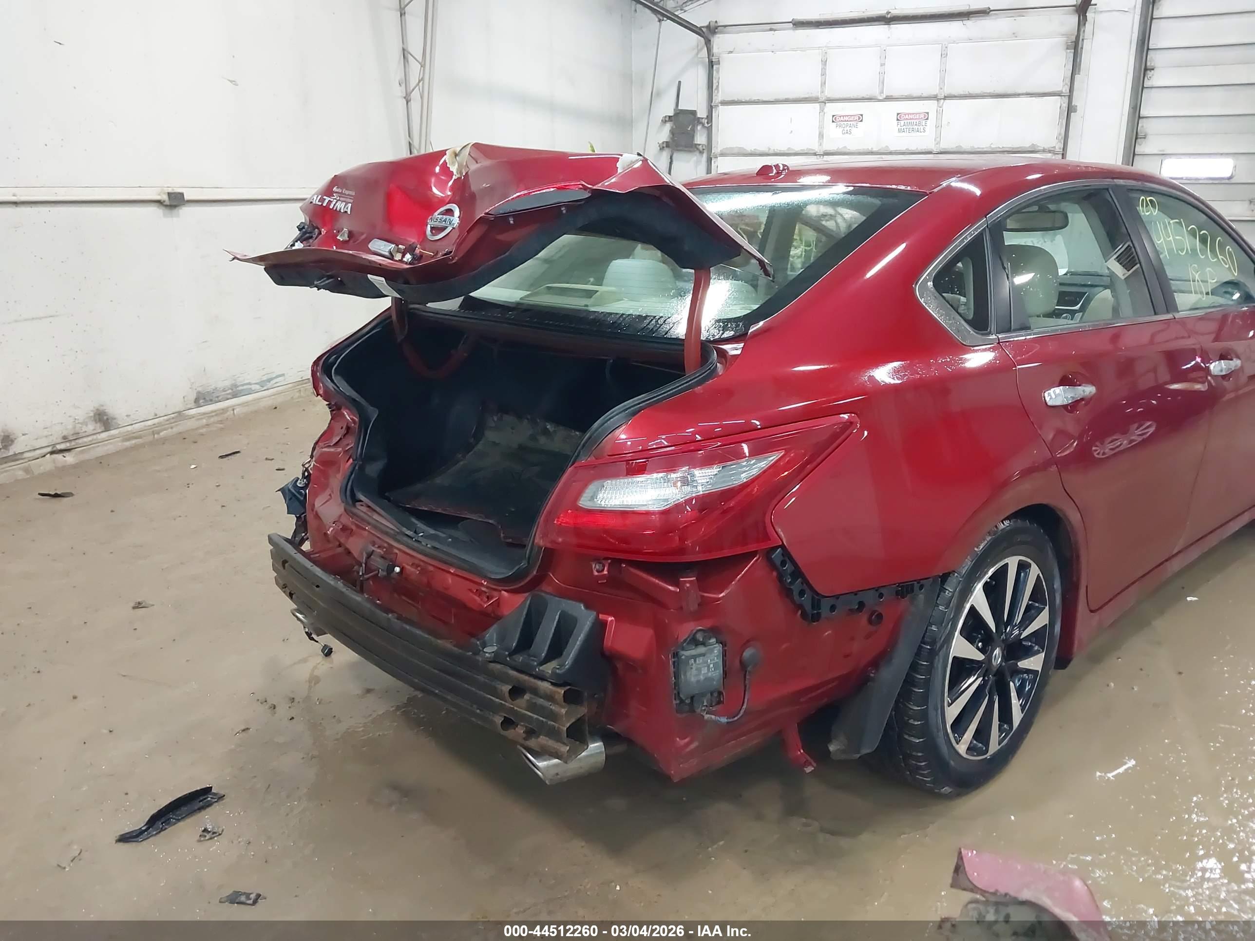 NISSAN ALTIMA image 6