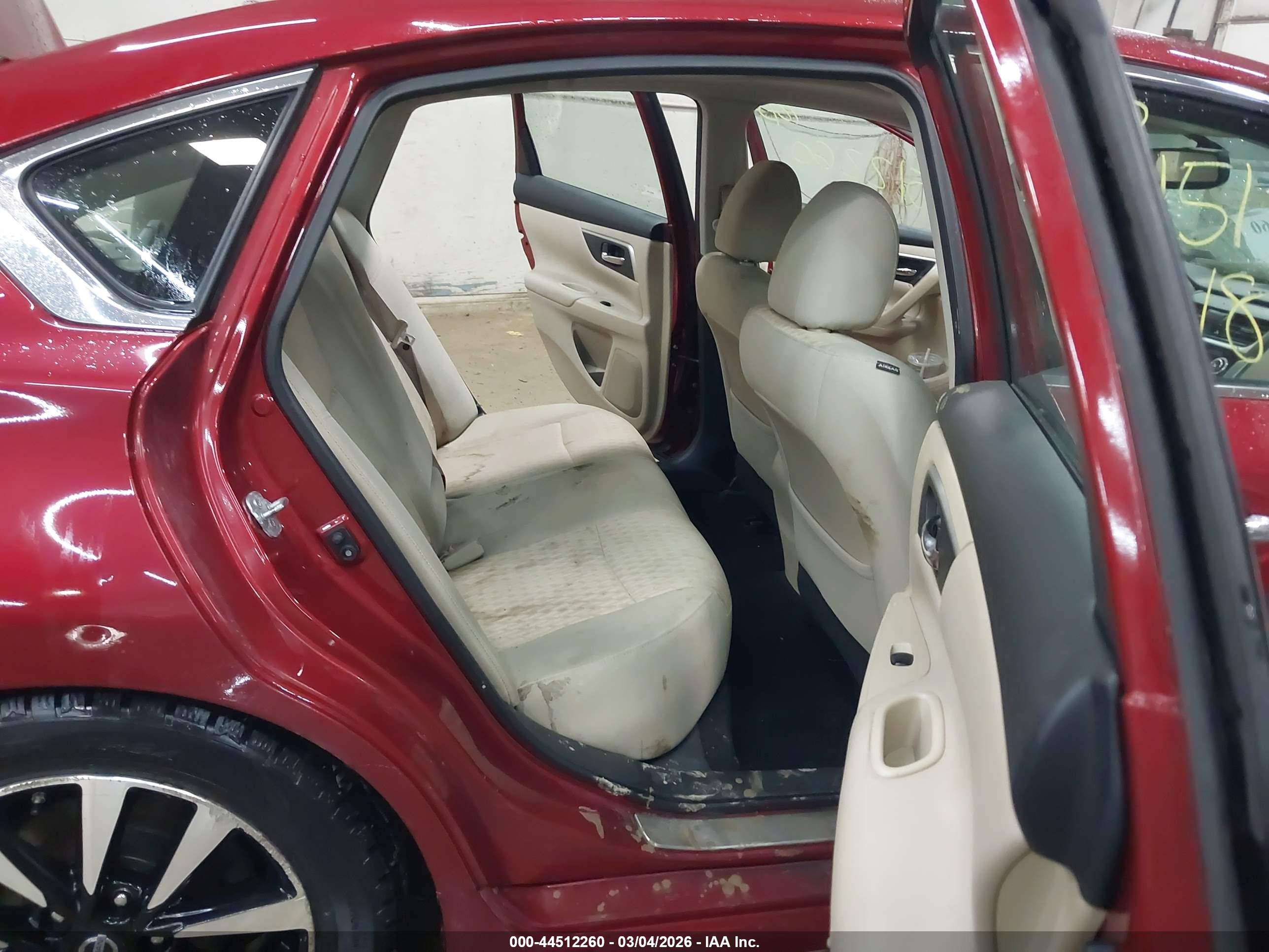 NISSAN ALTIMA image 8