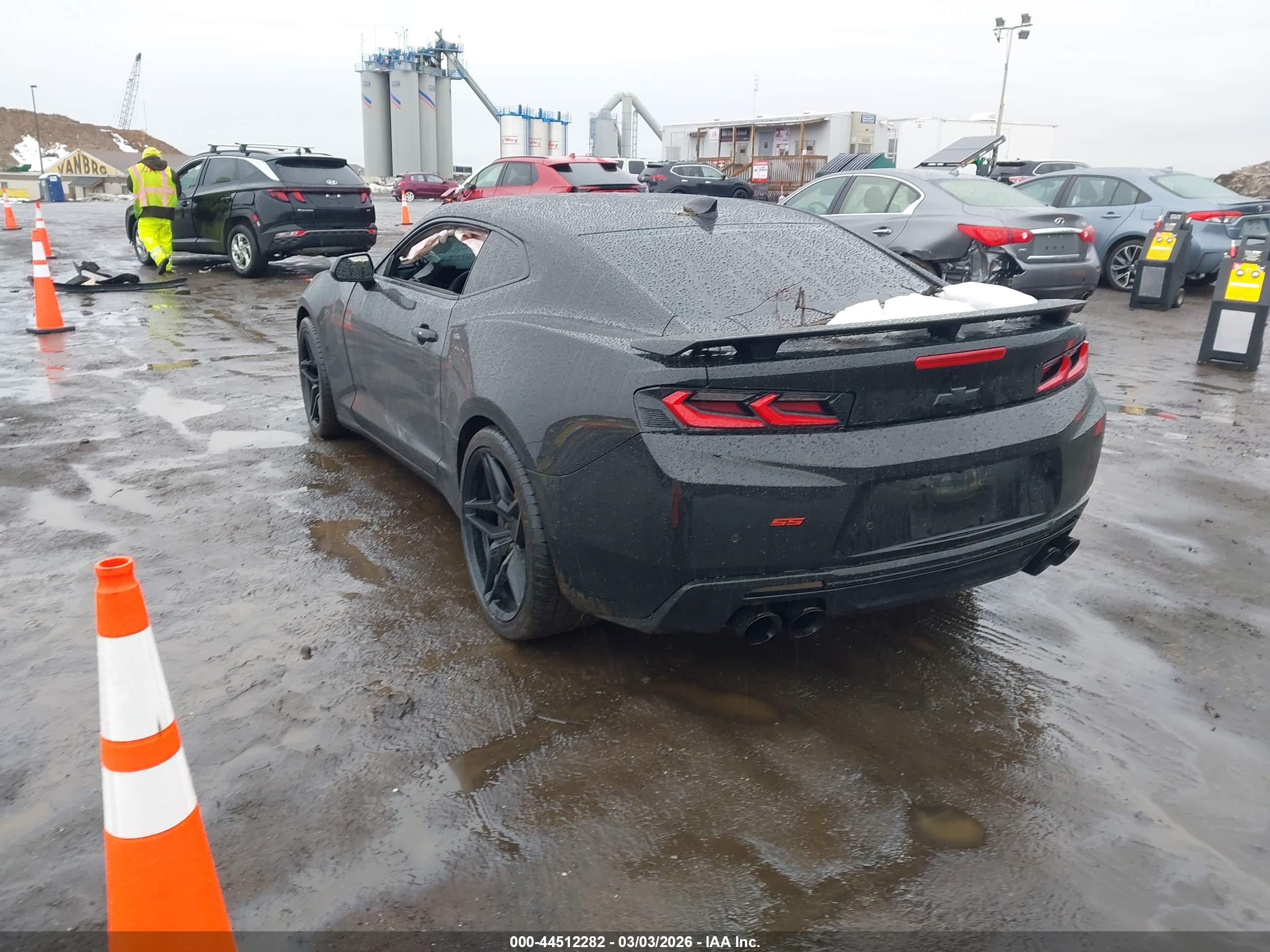 CHEVROLET CAMARO image 3