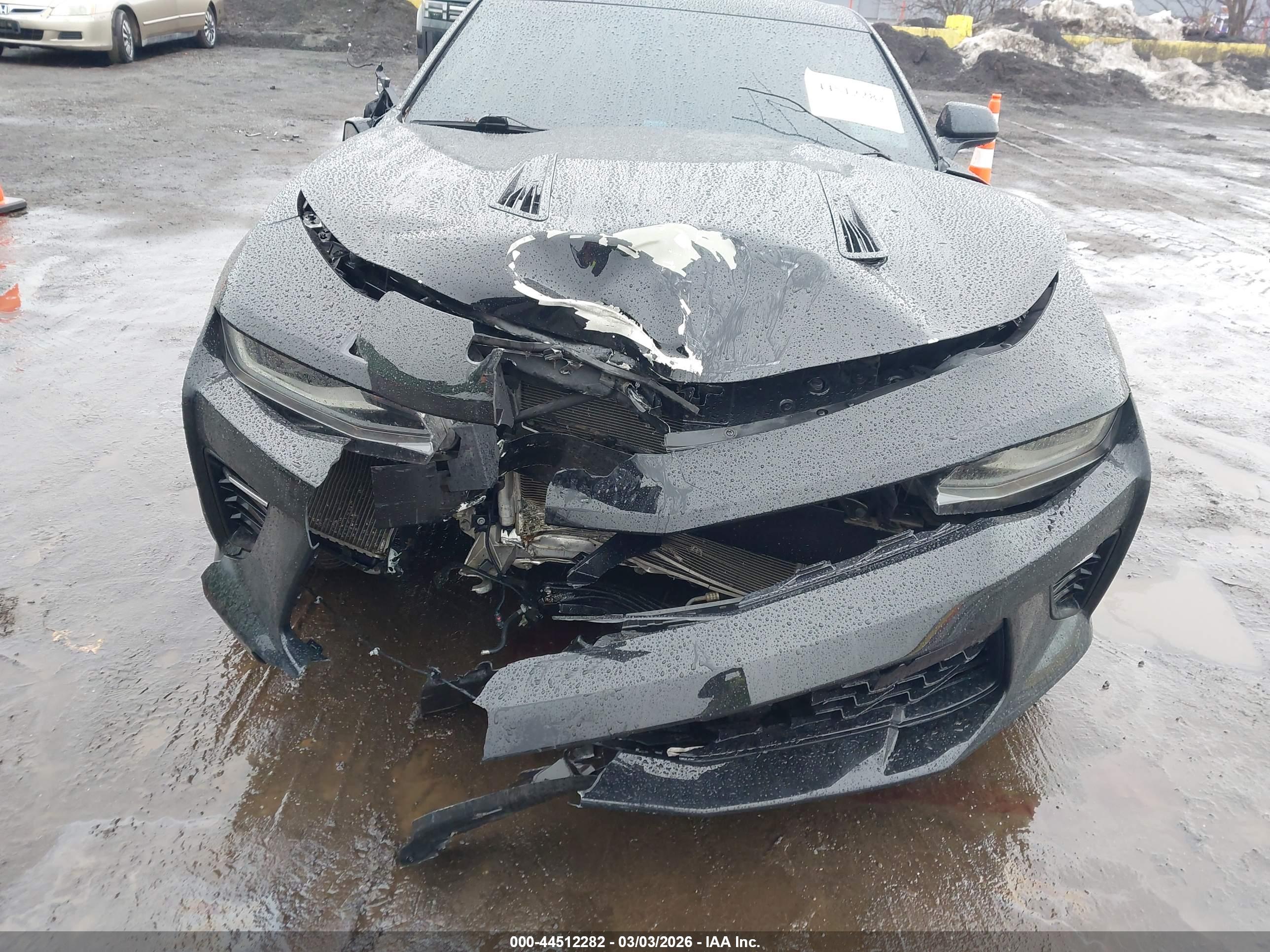 CHEVROLET CAMARO image 6