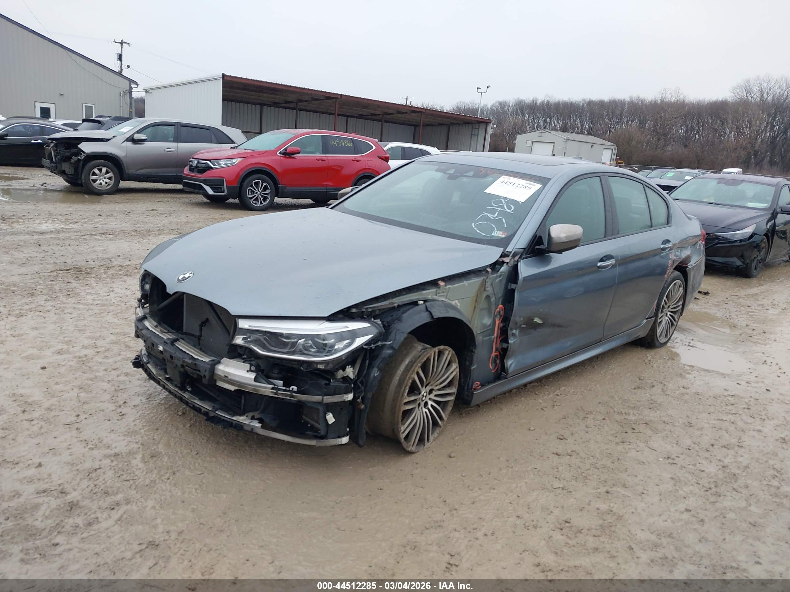 BMW M550I image 2