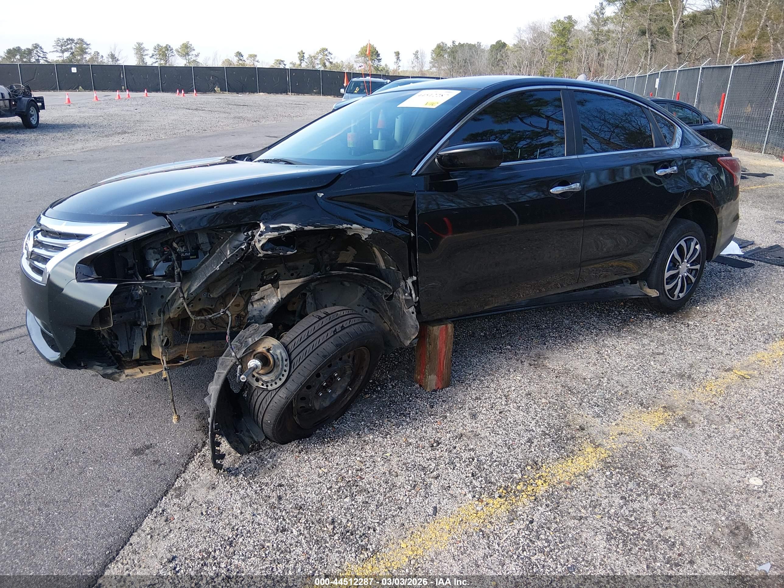 NISSAN ALTIMA image 2