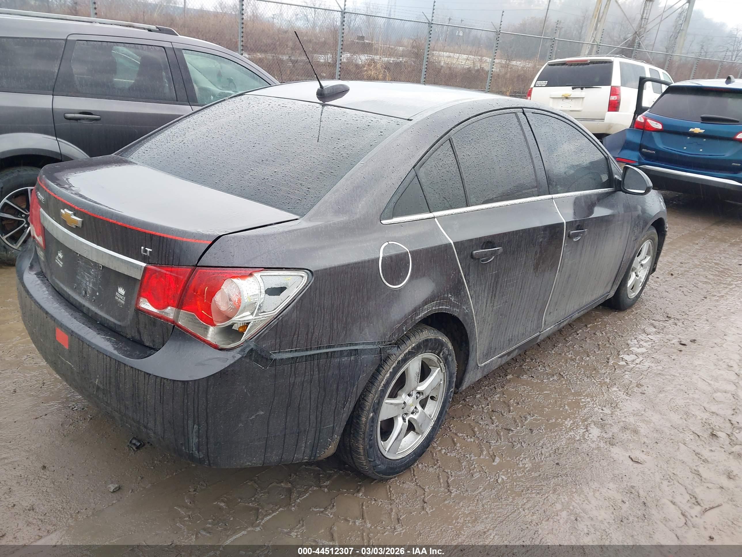 CHEVROLET CRUZE image 4