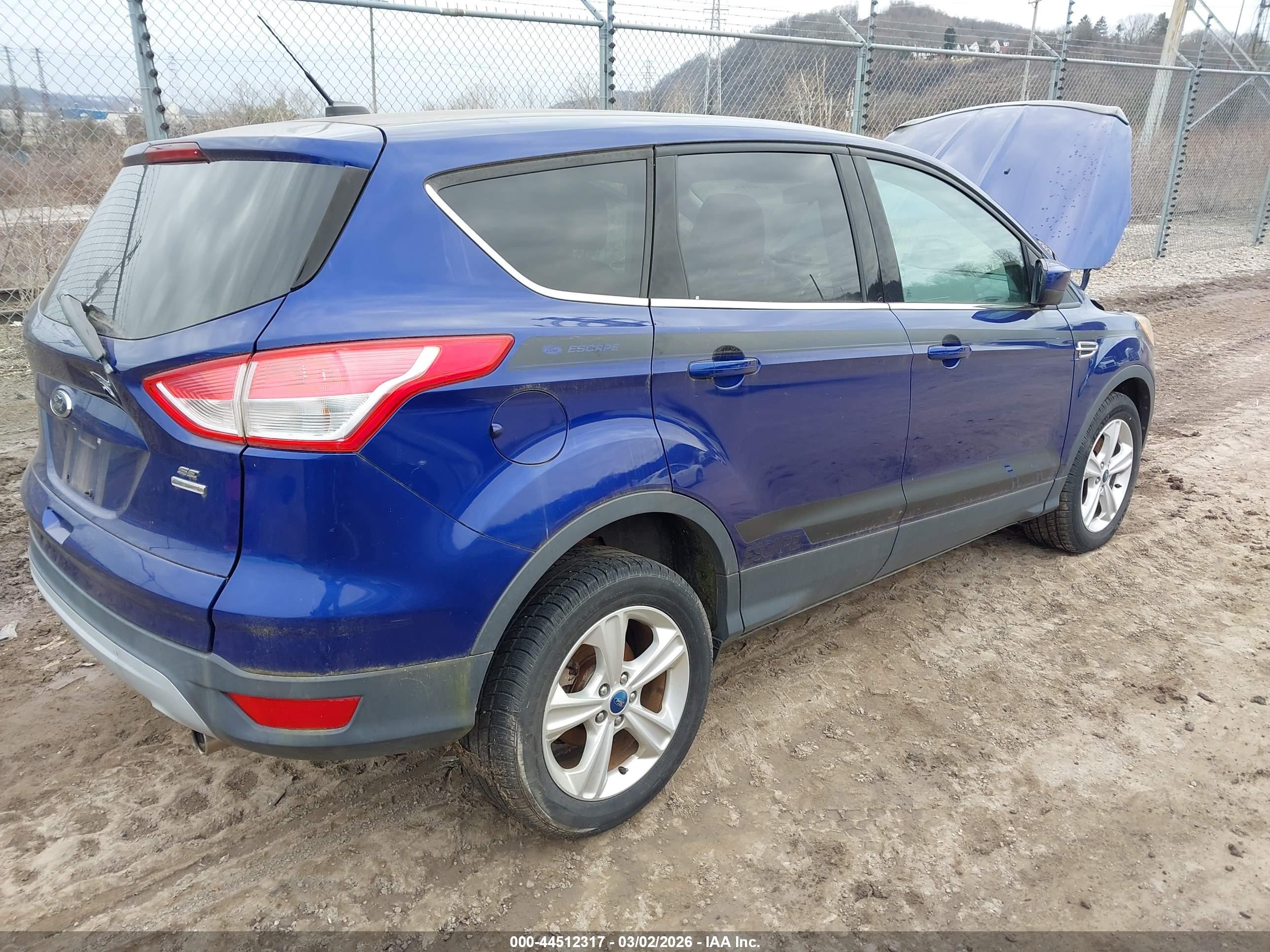 FORD ESCAPE image 4