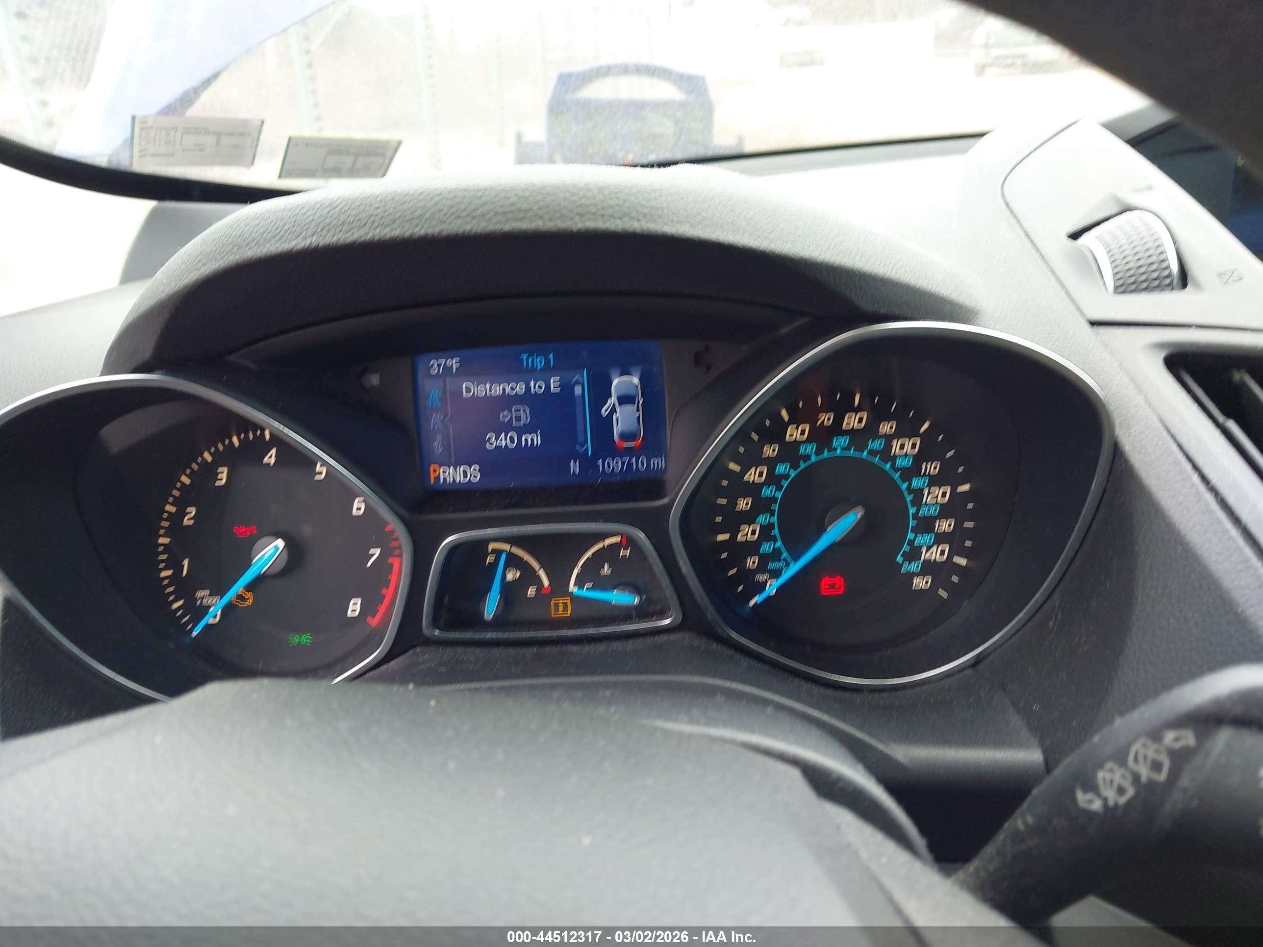 FORD ESCAPE image 7
