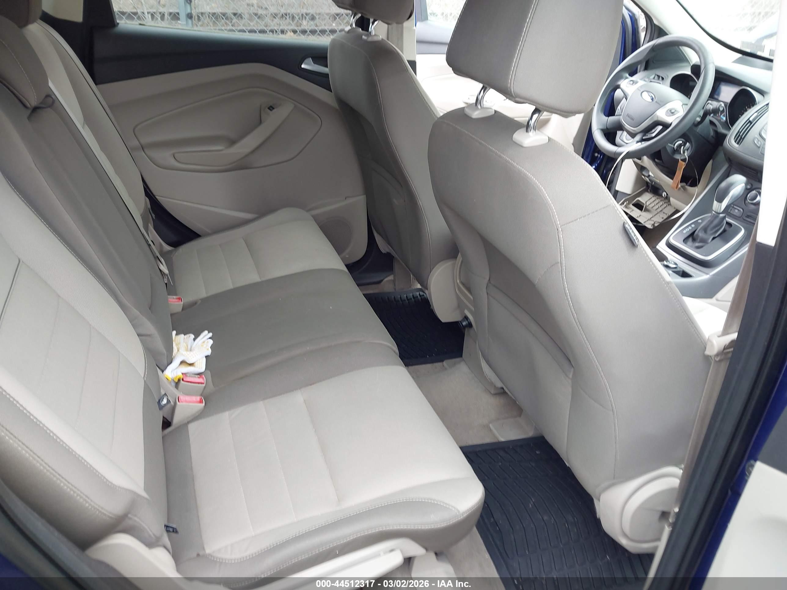 FORD ESCAPE image 8
