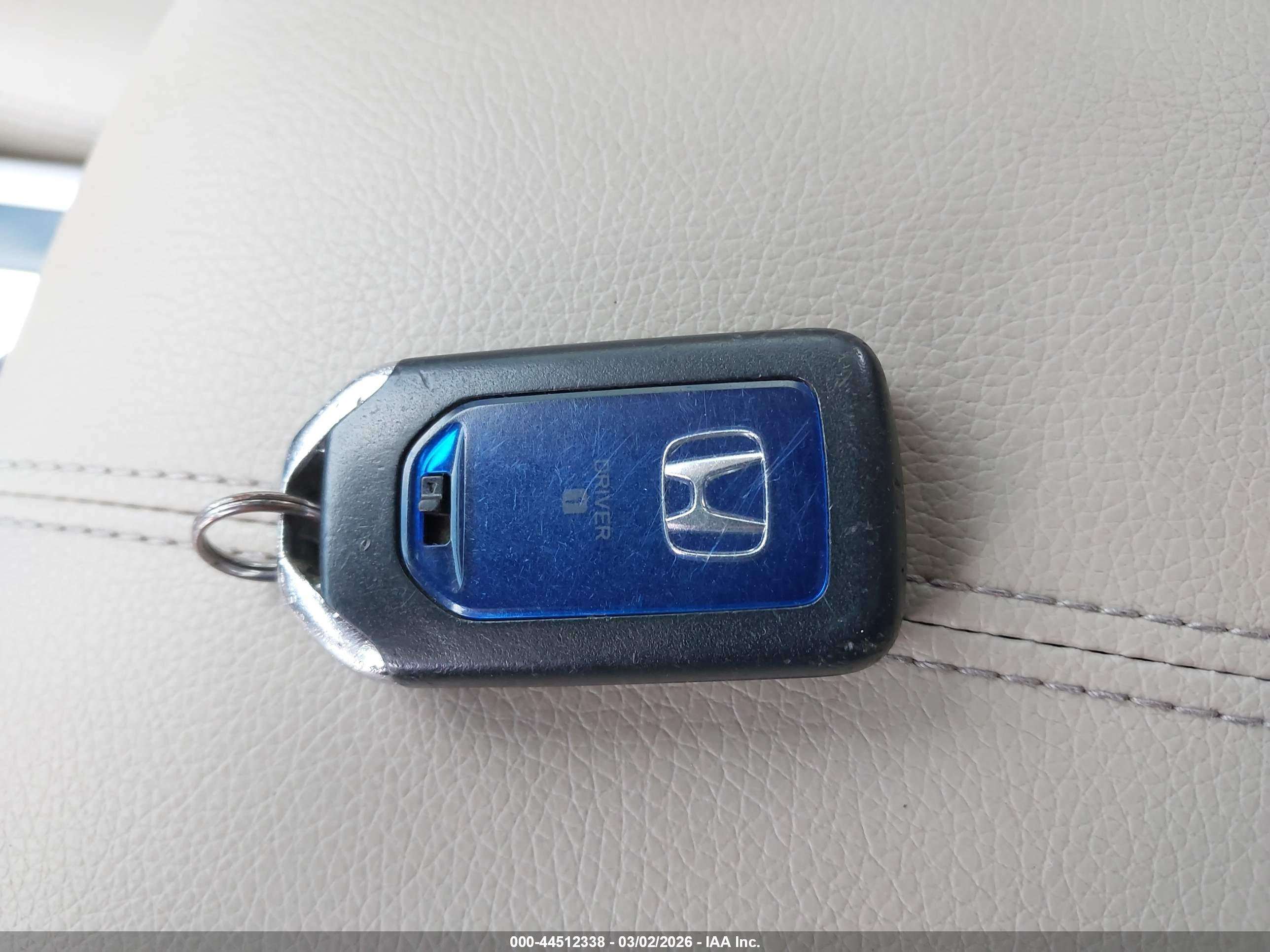 HONDA ACCORD image 11