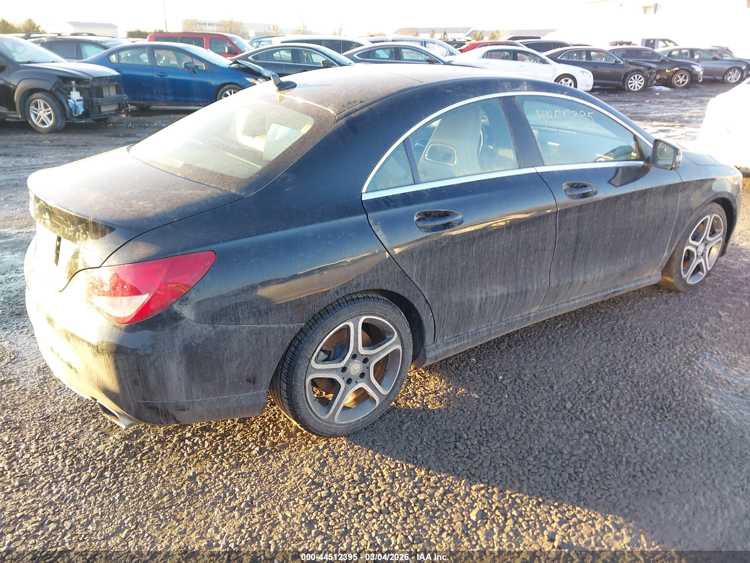MERCEDES-BENZ CLA image 4