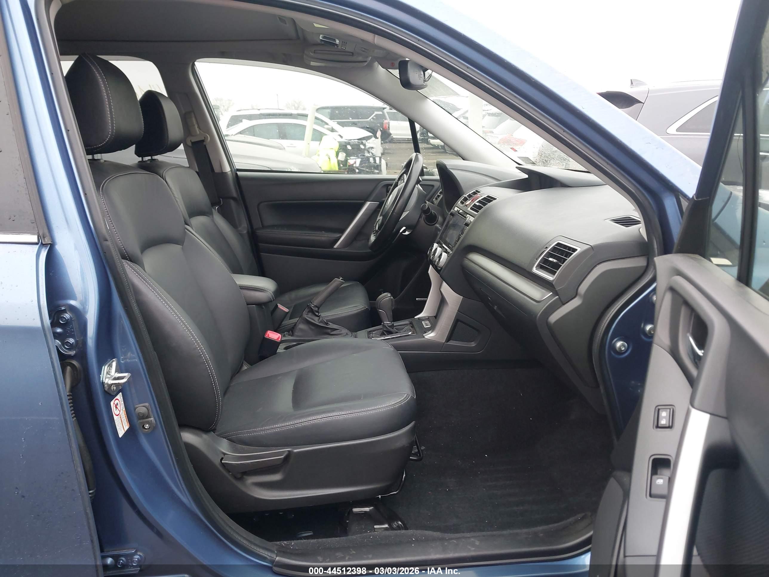SUBARU FORESTER image 5