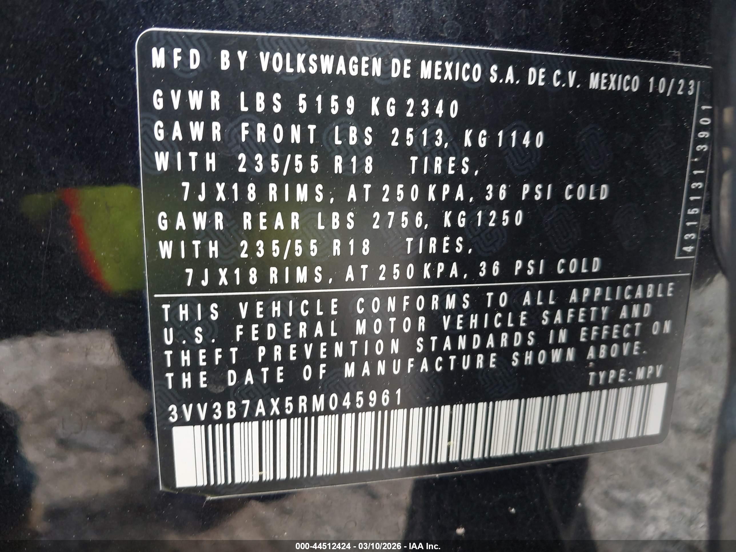 VOLKSWAGEN TIGUAN image 9