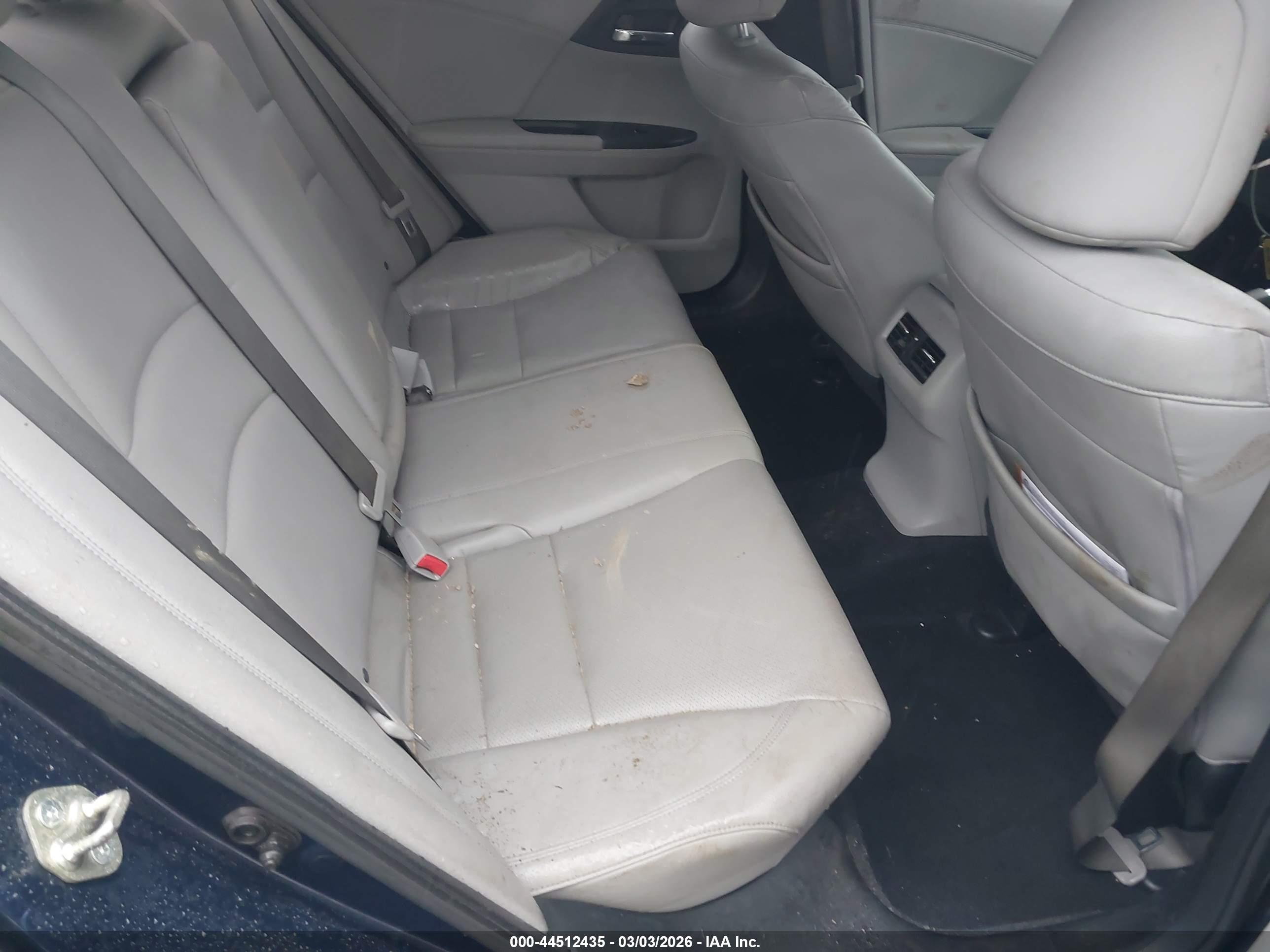 HONDA ACCORD image 8