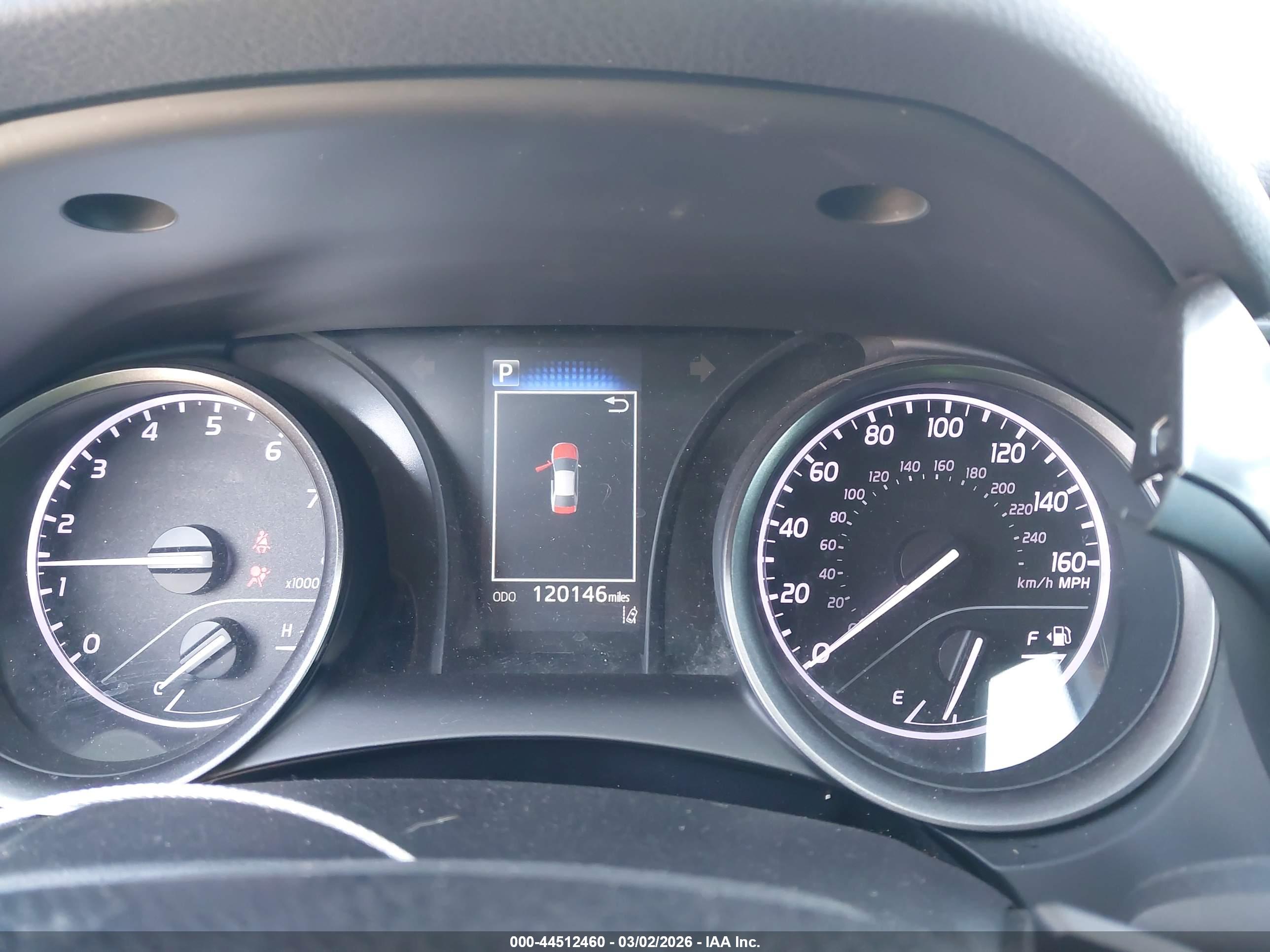 TOYOTA CAMRY image 7