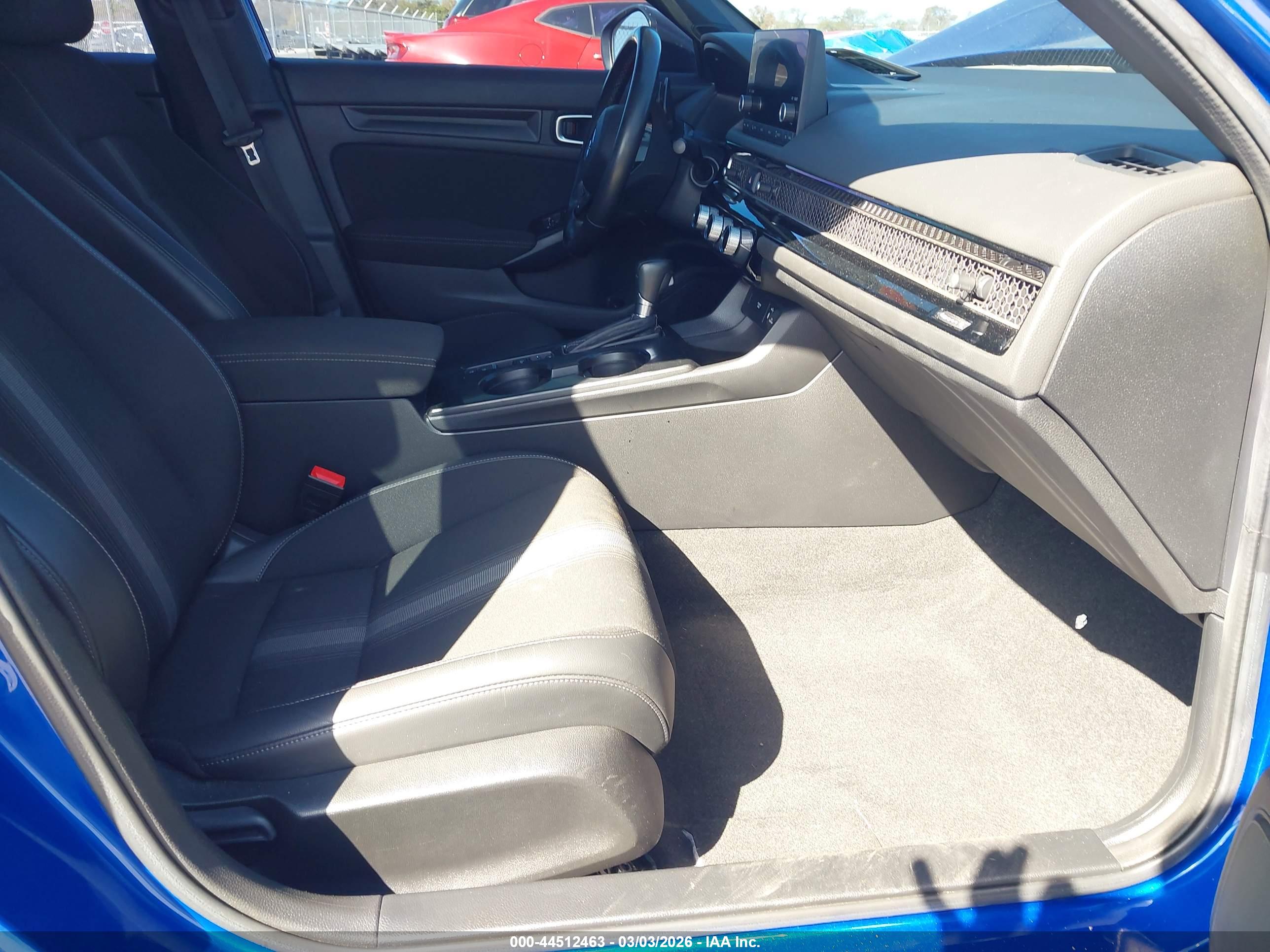 HONDA CIVIC image 5