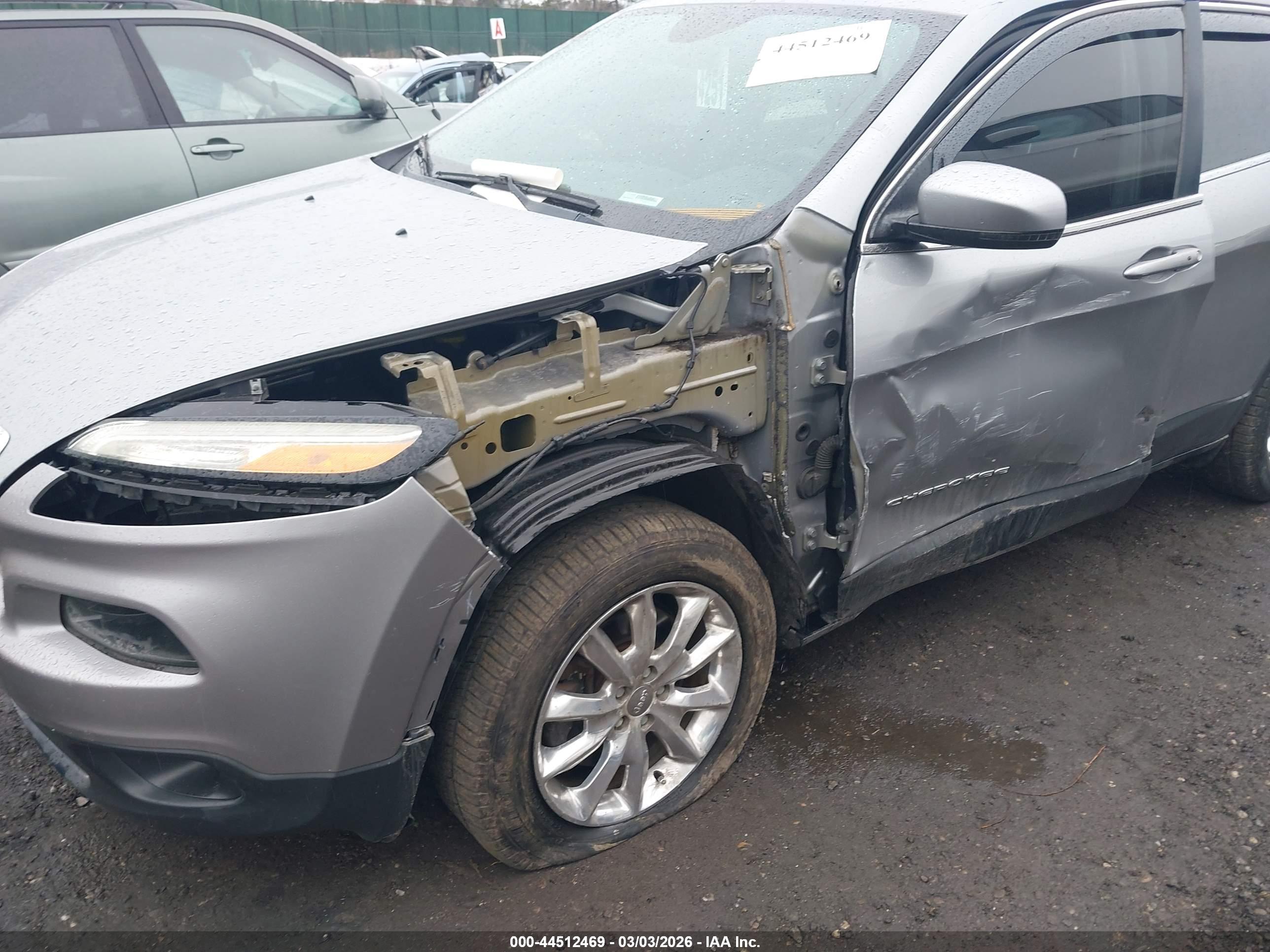 JEEP CHEROKEE image 6