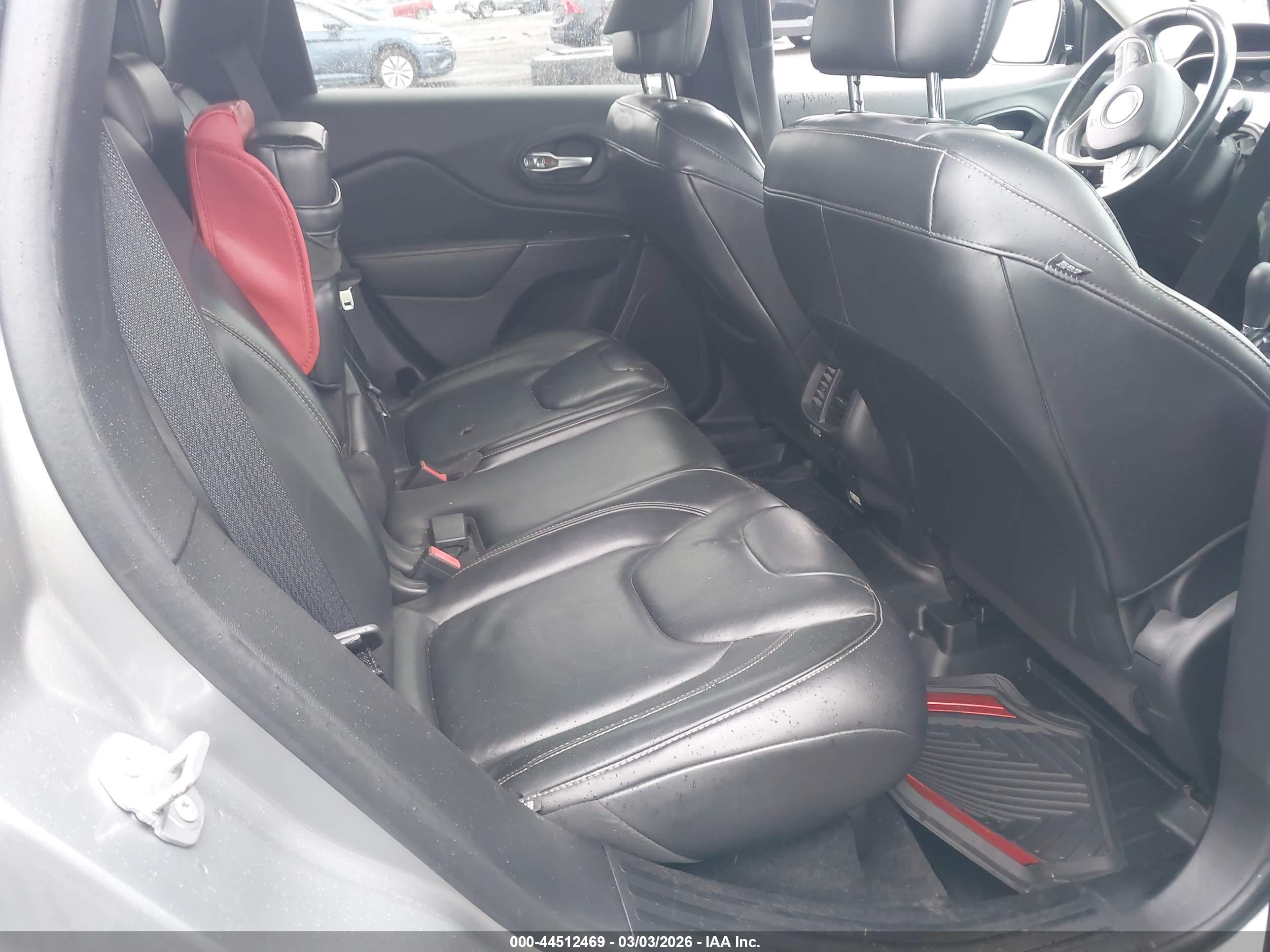 JEEP CHEROKEE image 8