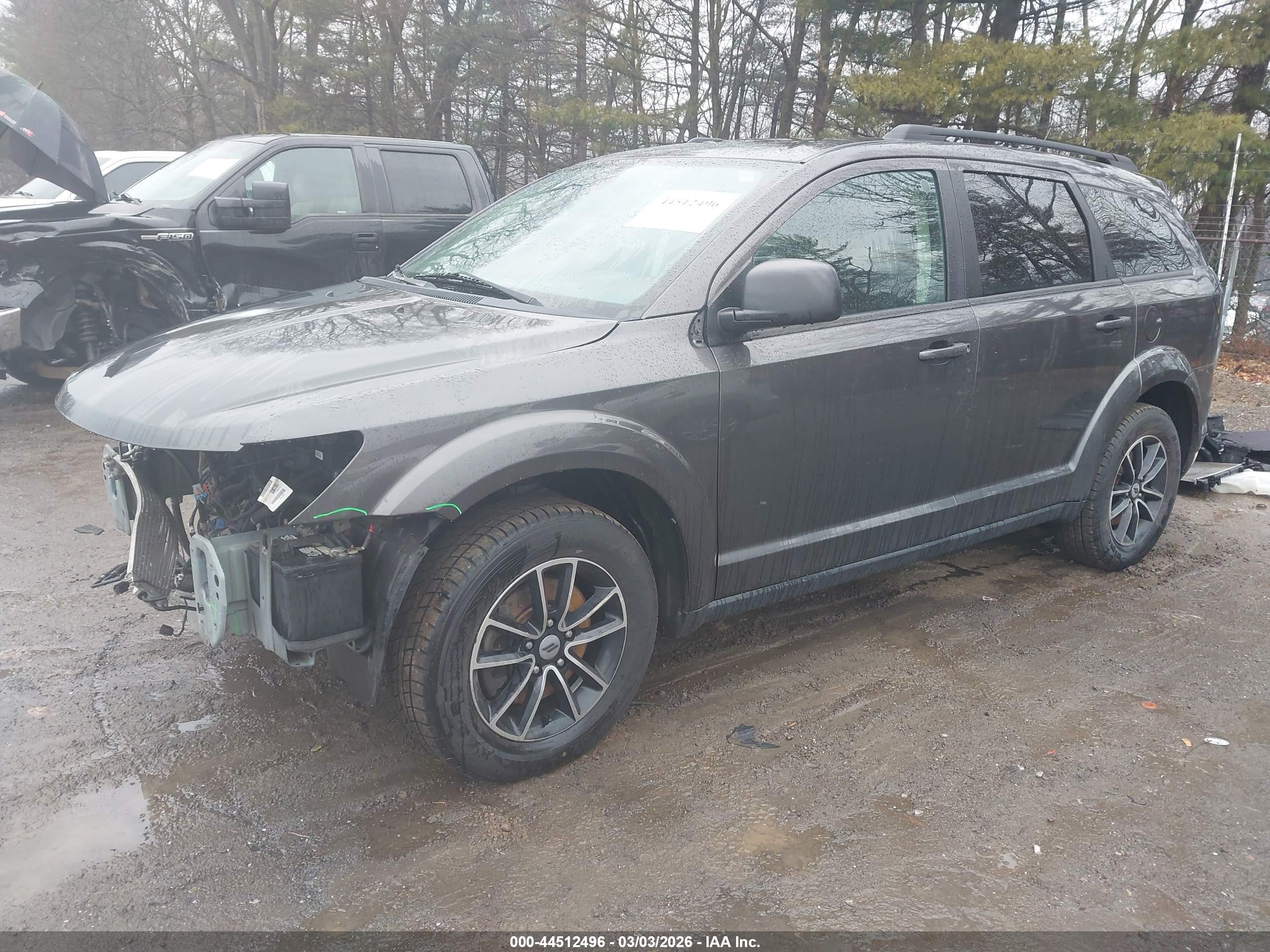 DODGE JOURNEY image 2