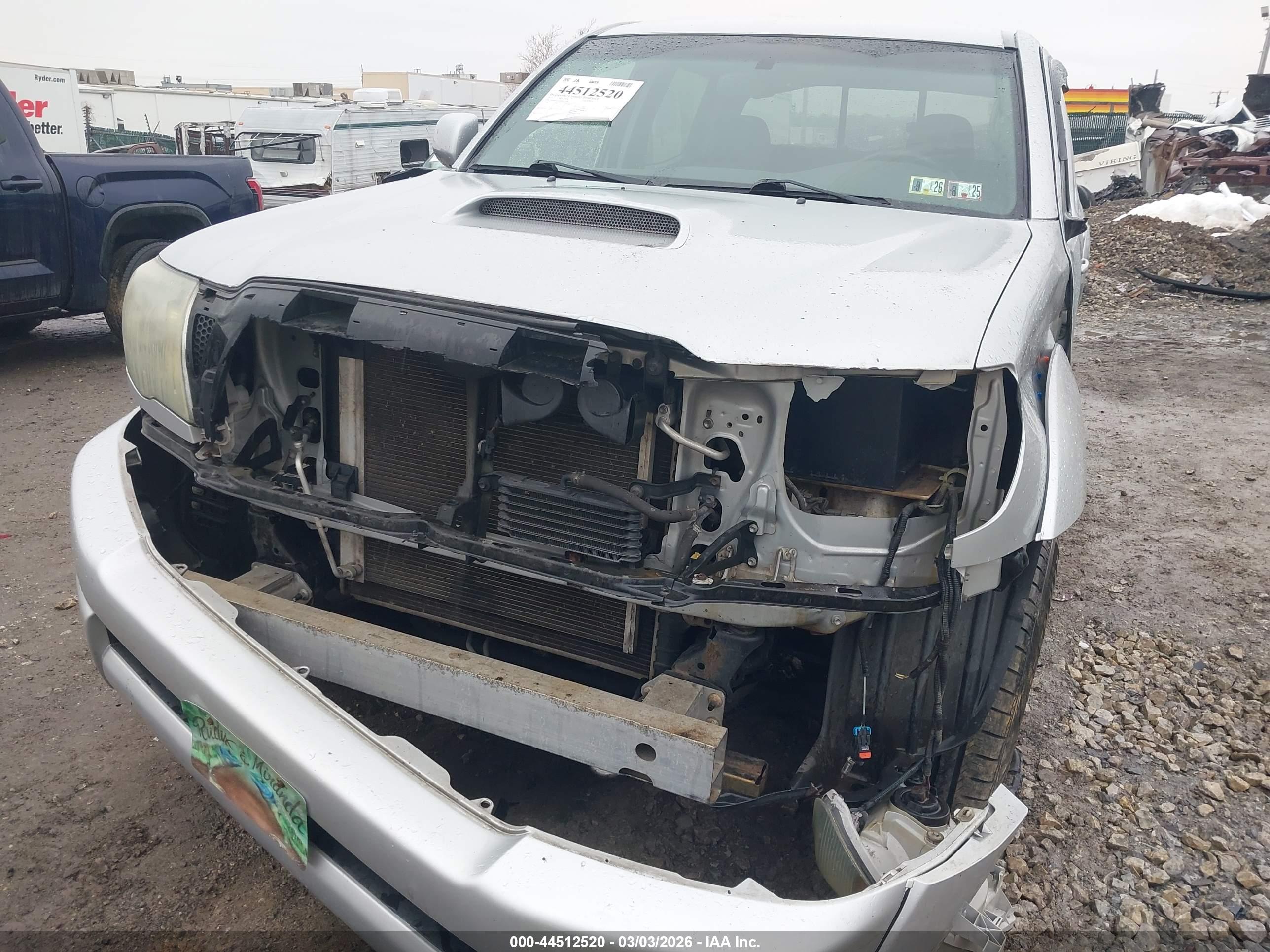 TOYOTA TACOMA image 6