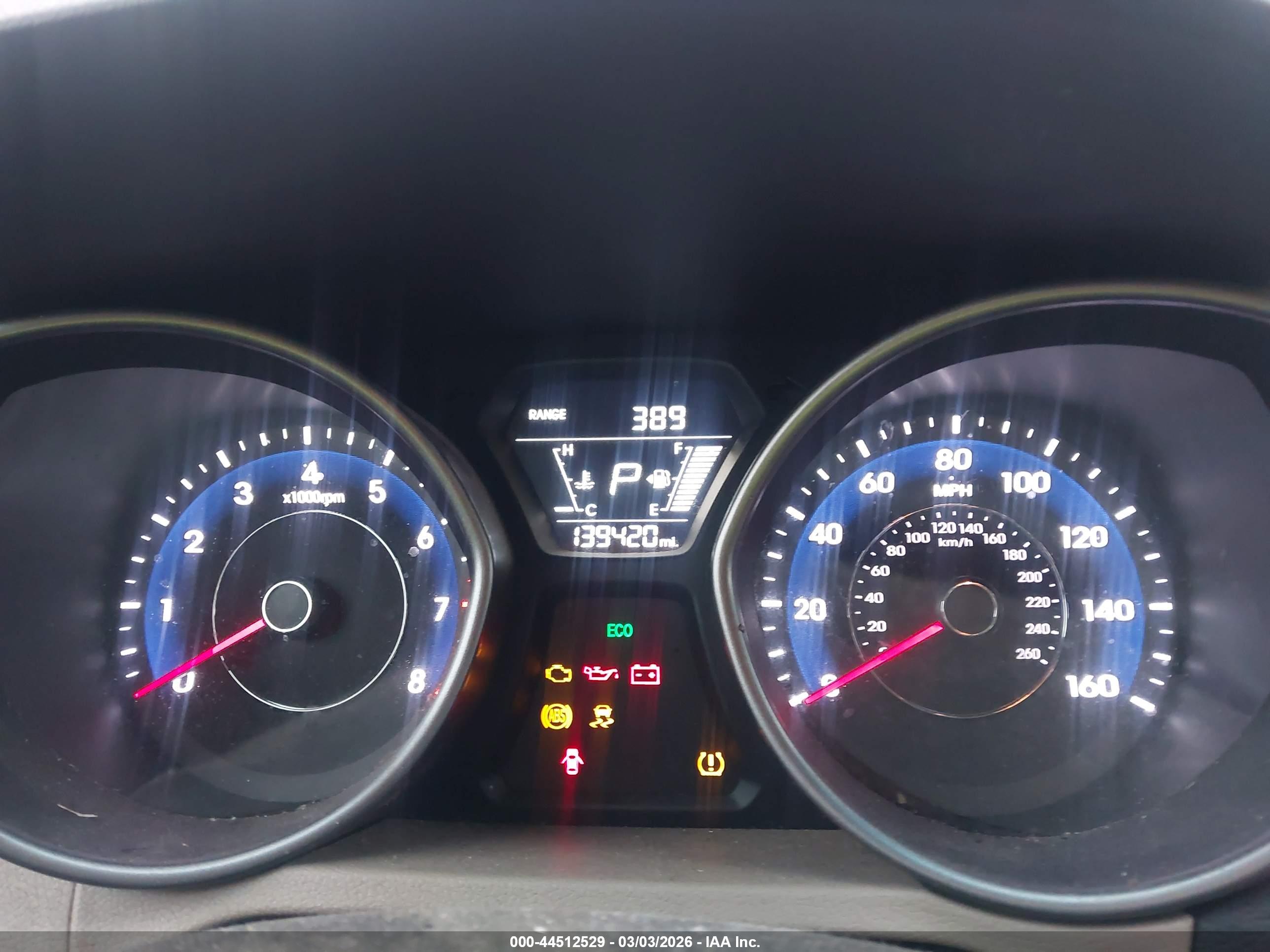 HYUNDAI ELANTRA image 7