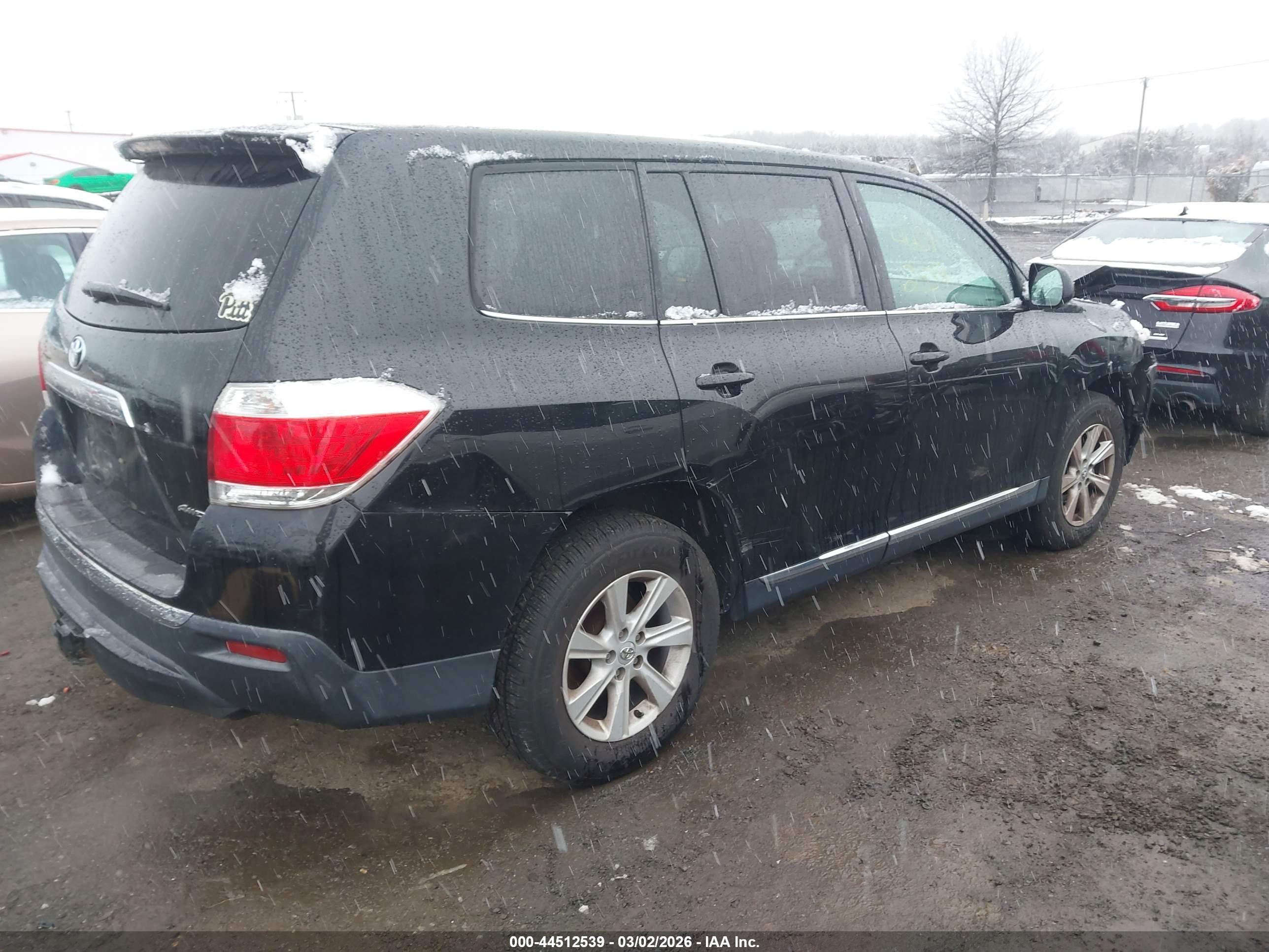 TOYOTA HIGHLANDER image 4