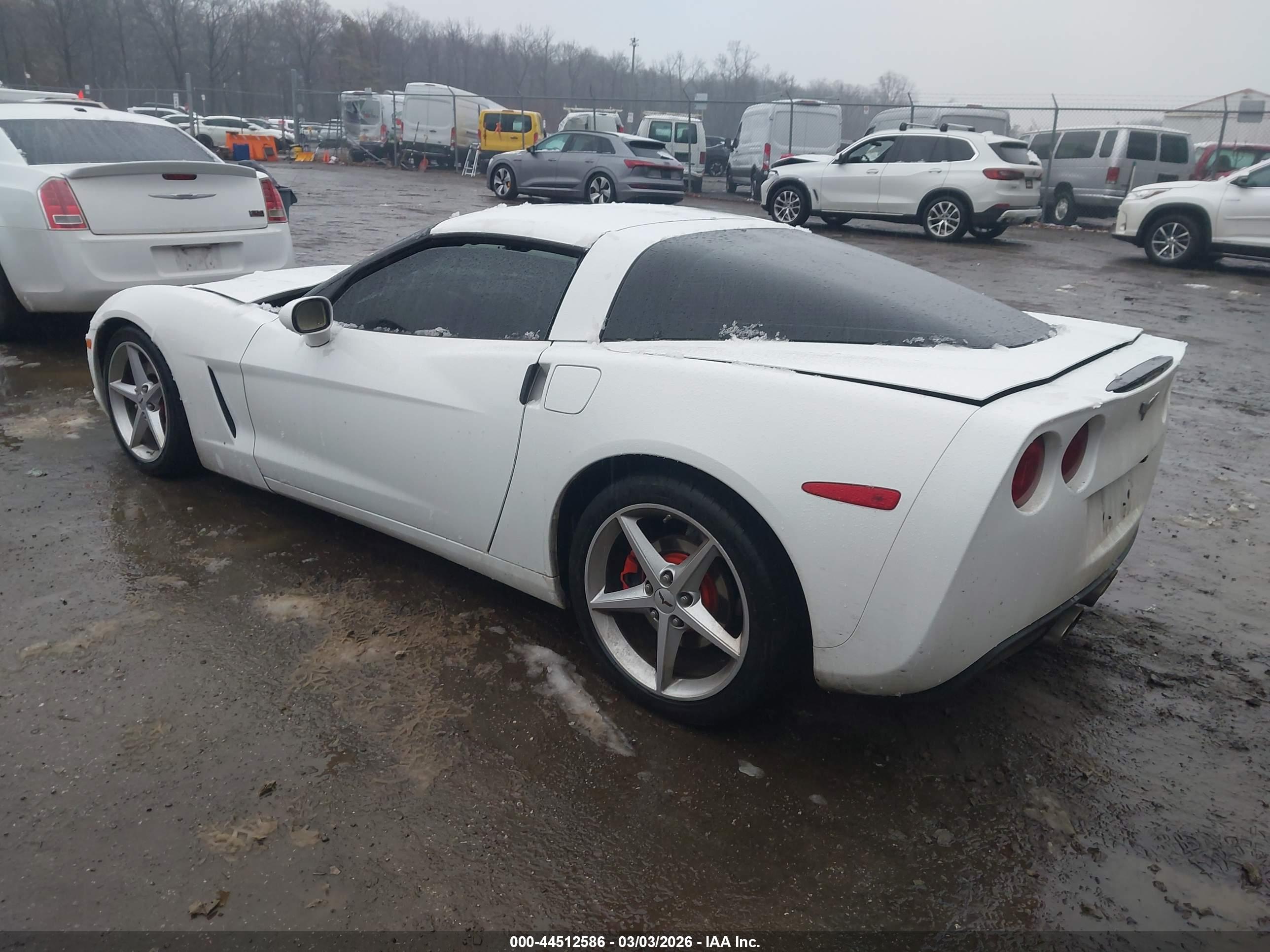 CHEVROLET CORVETTE image 3