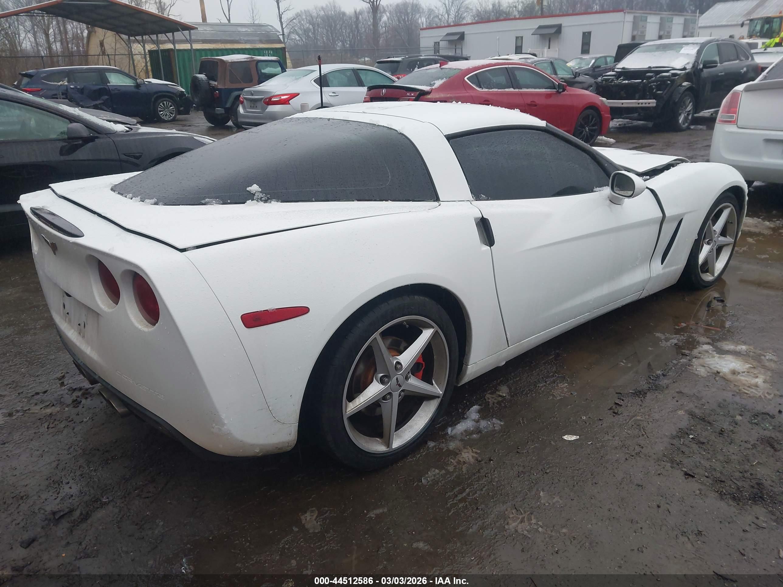 CHEVROLET CORVETTE image 4