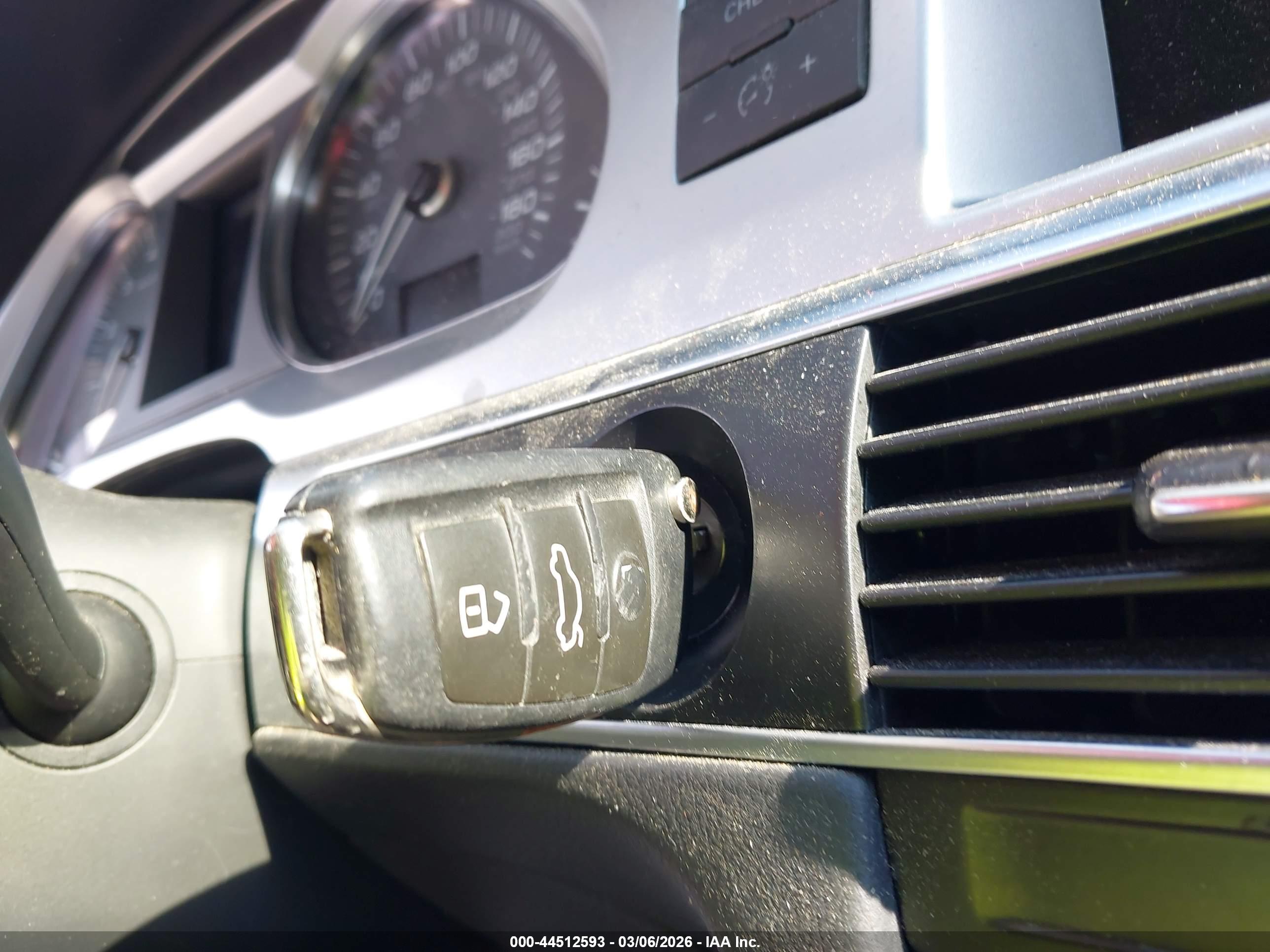 AUDI S6 image 11