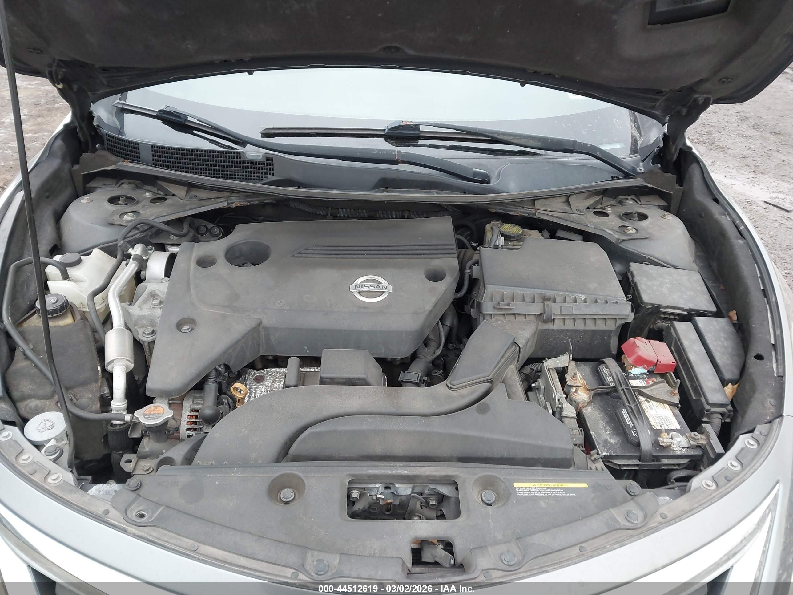 NISSAN ALTIMA image 10