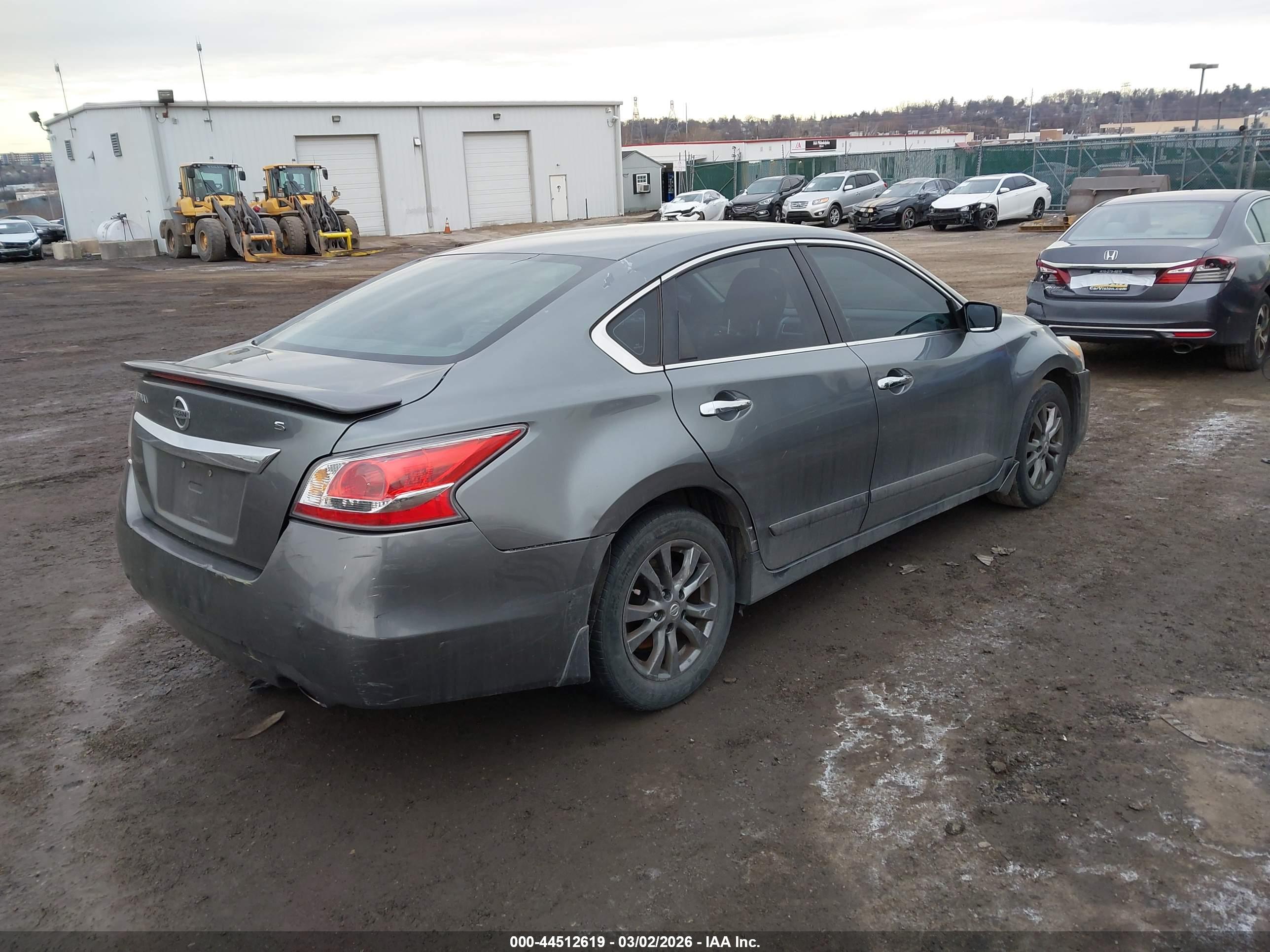 NISSAN ALTIMA image 4