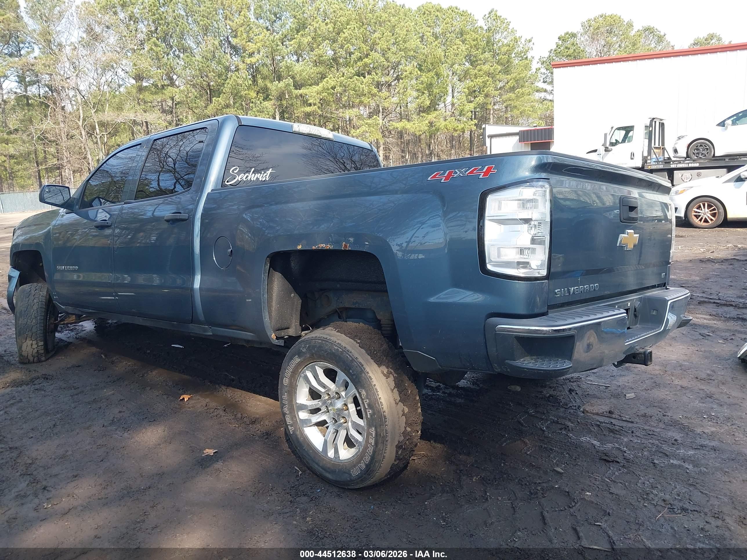 CHEVROLET SILVERADO image 3