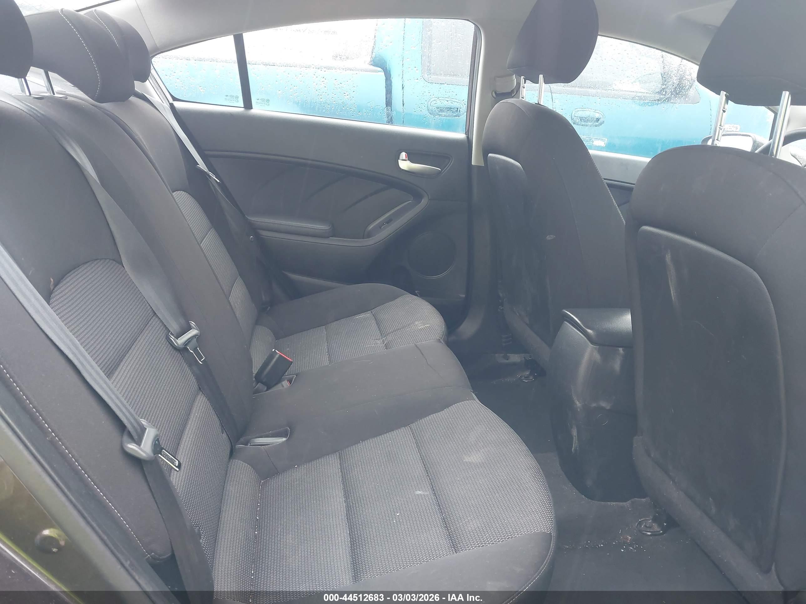 KIA FORTE image 8