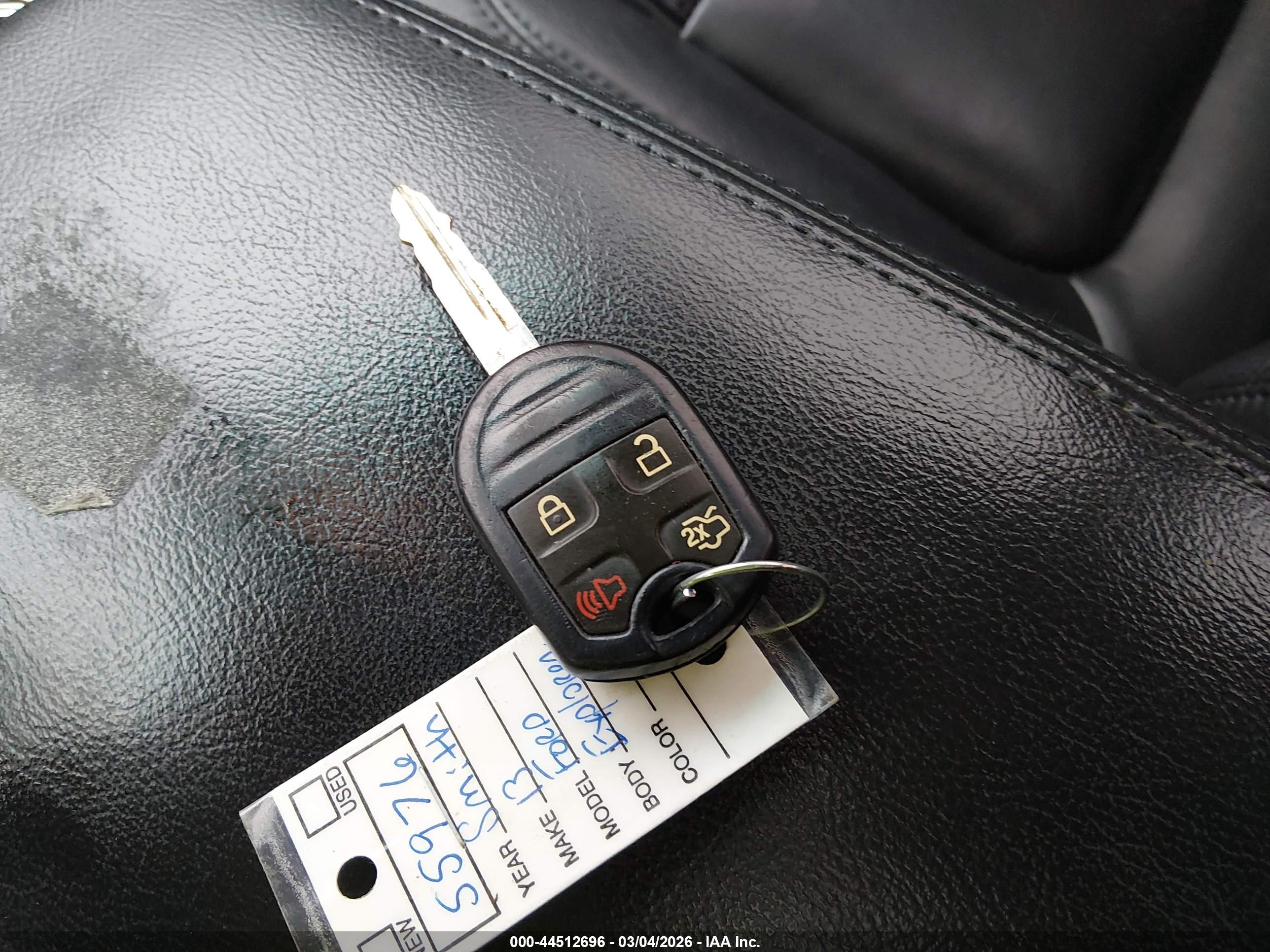 FORD EXPLORER image 11