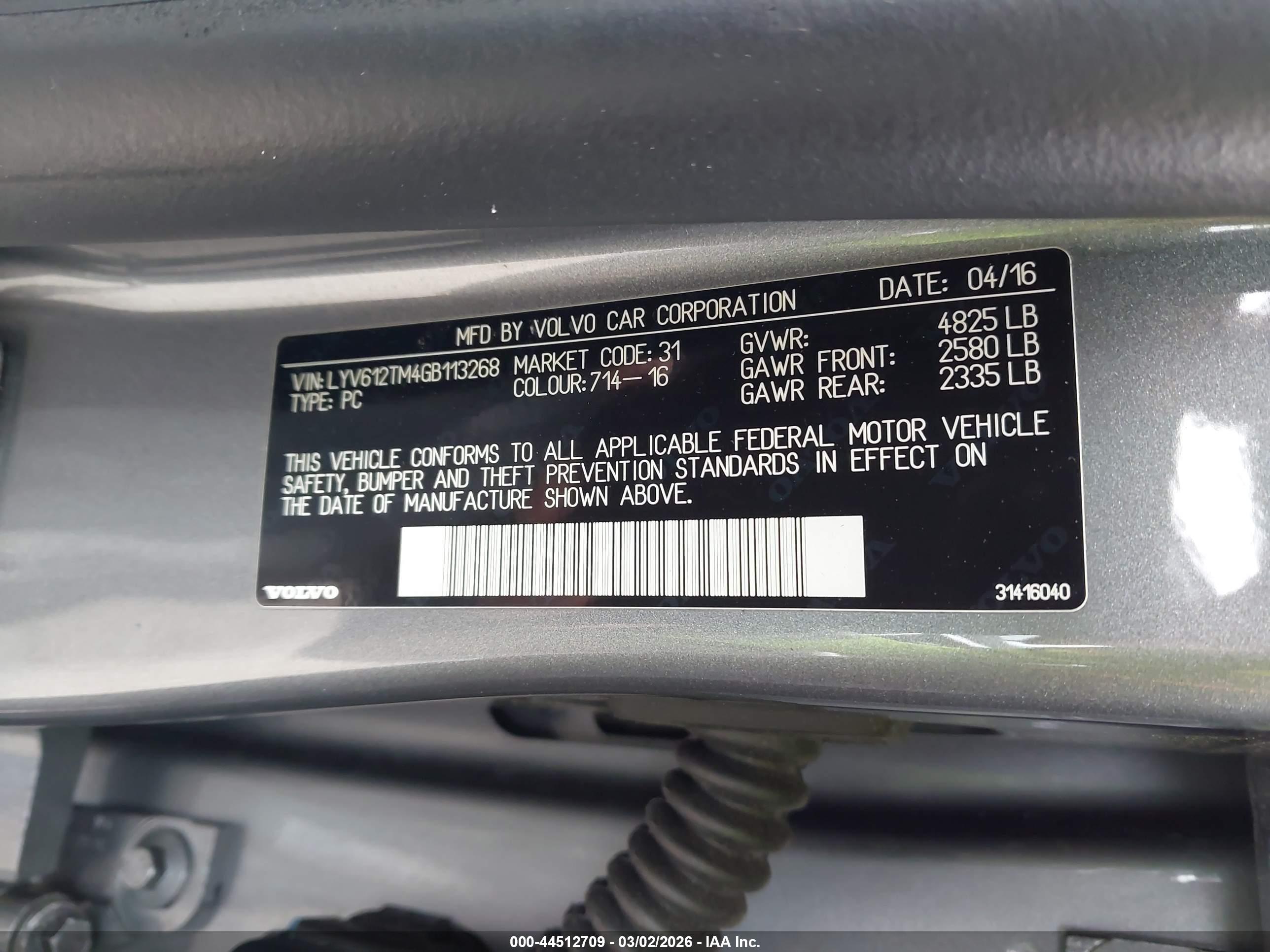 VOLVO S60 image 9