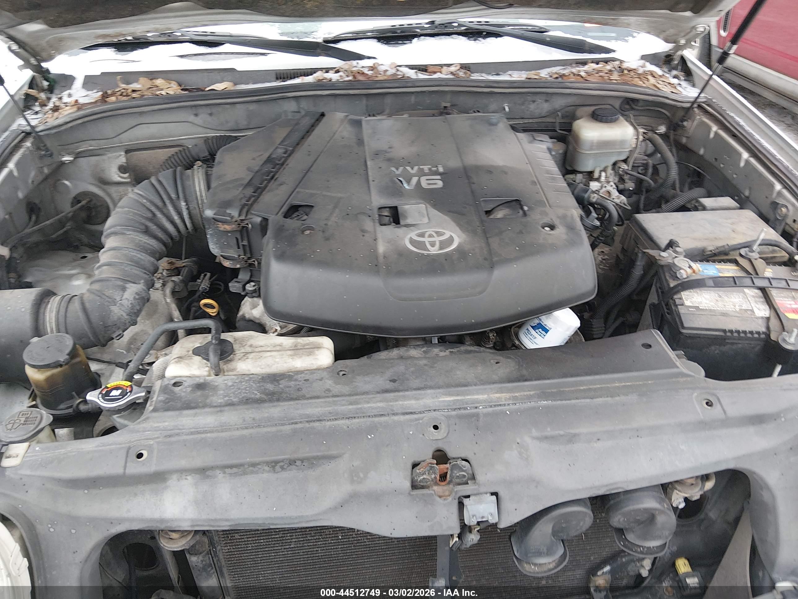 TOYOTA 4RUNNER image 10