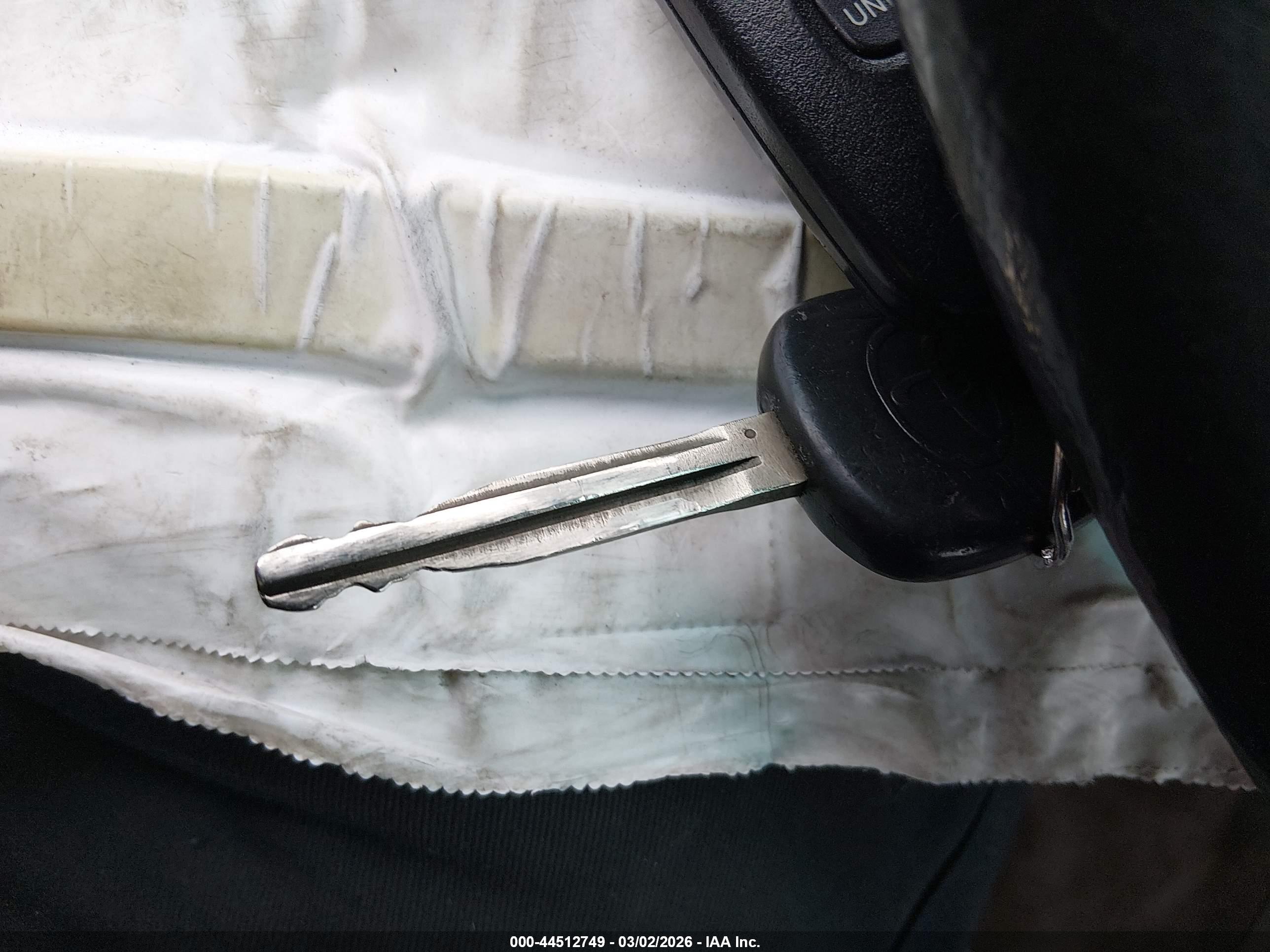 TOYOTA 4RUNNER image 11