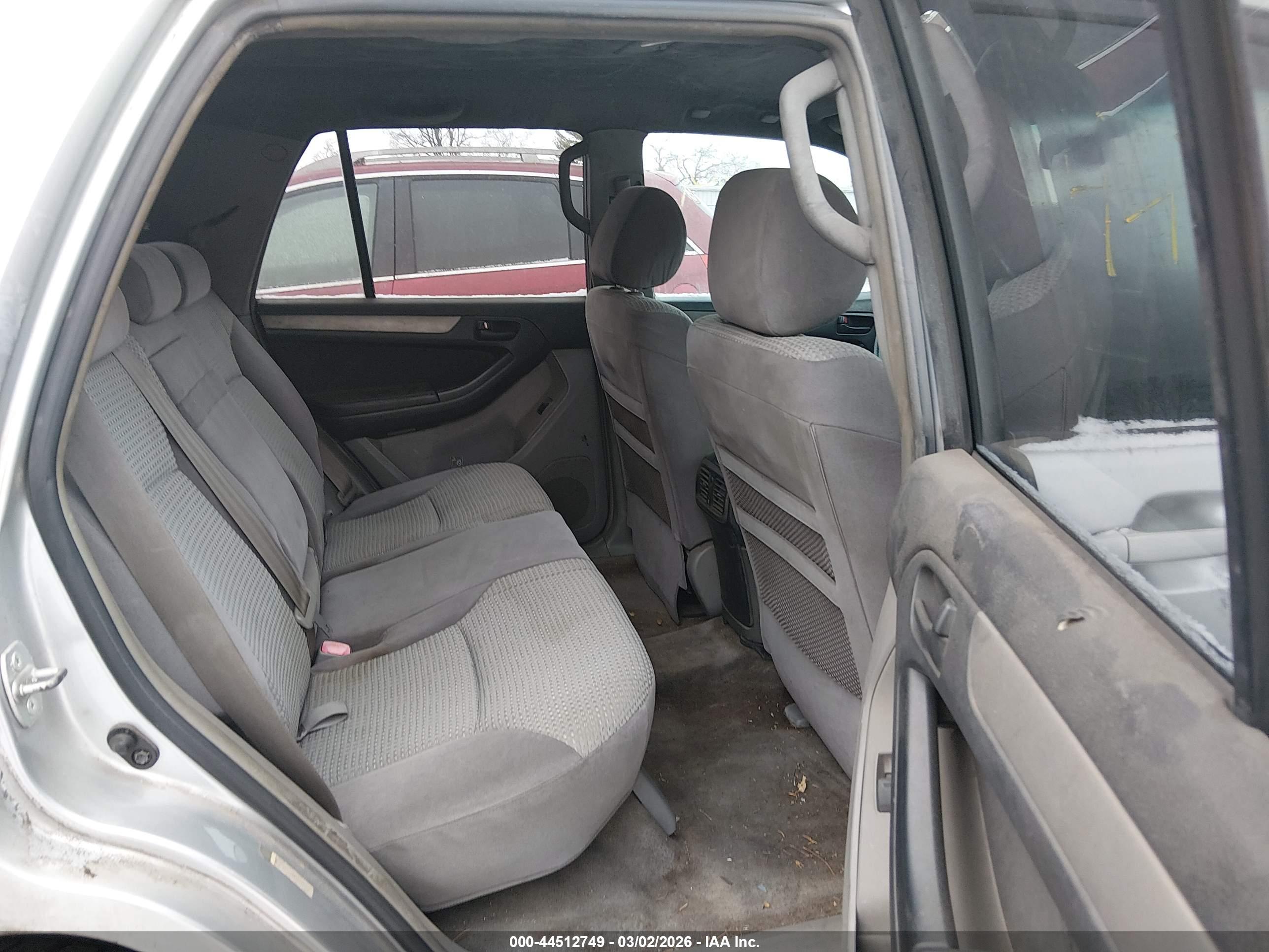TOYOTA 4RUNNER image 8