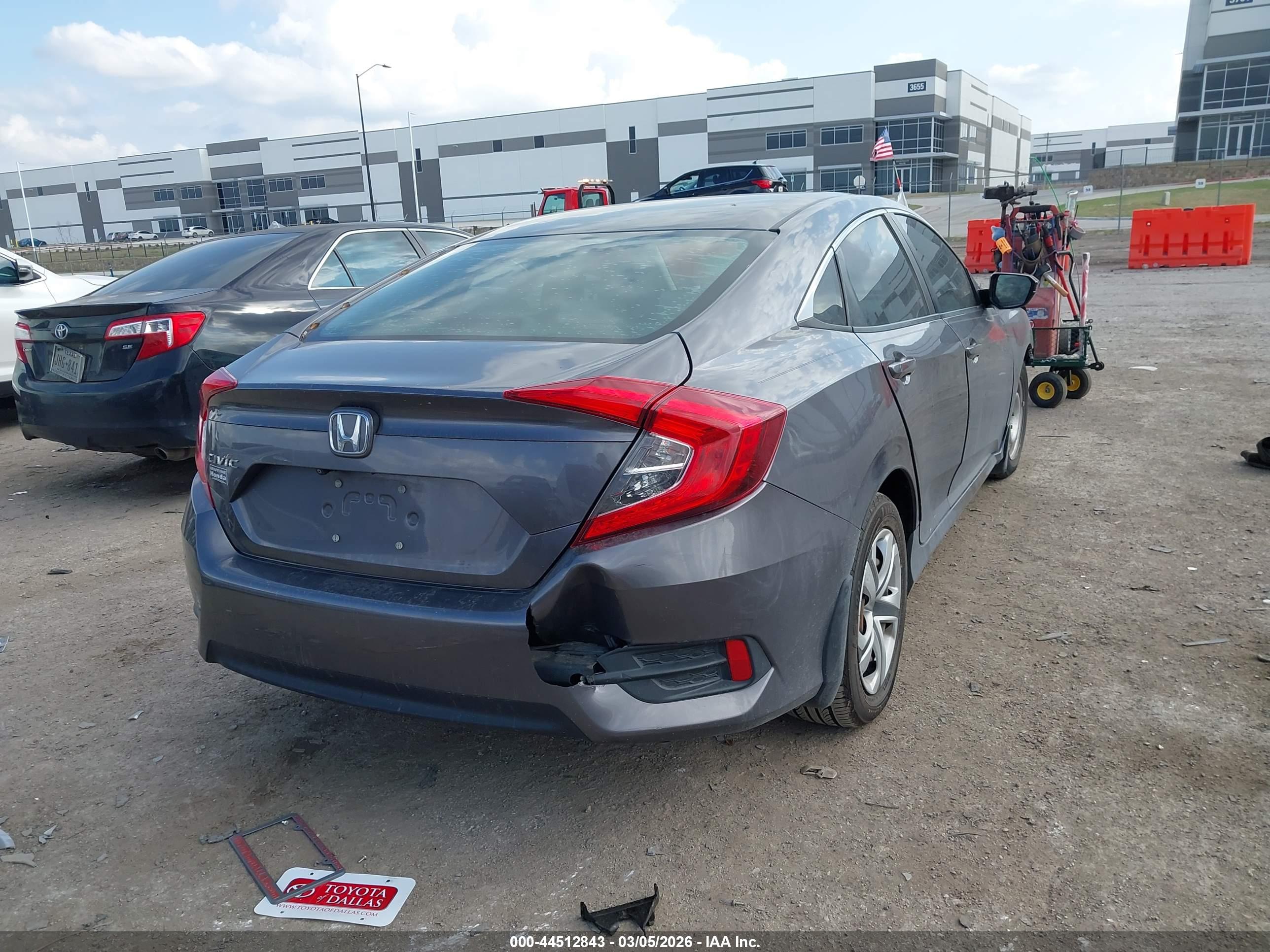 HONDA CIVIC image 4