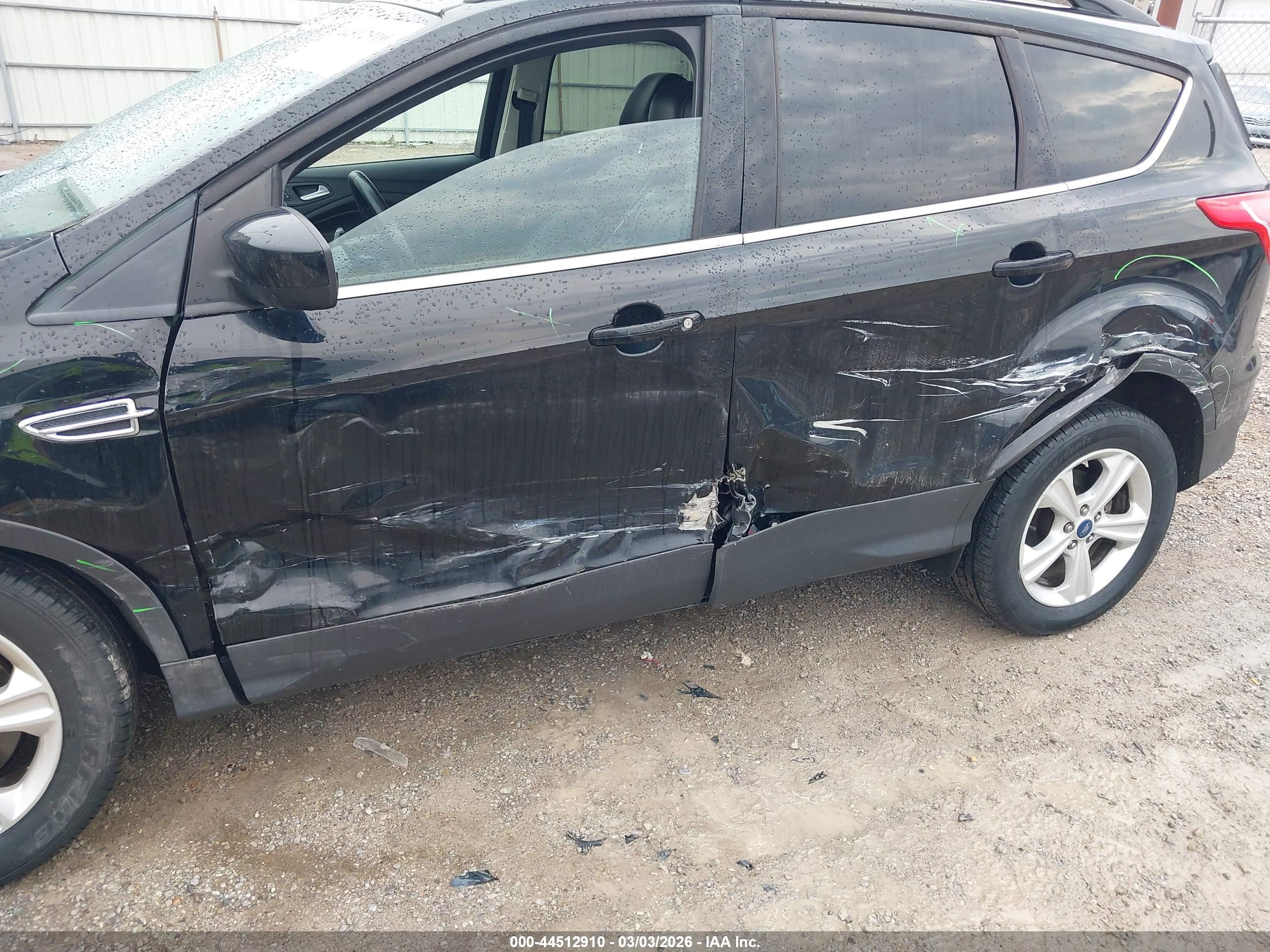 FORD ESCAPE image 6