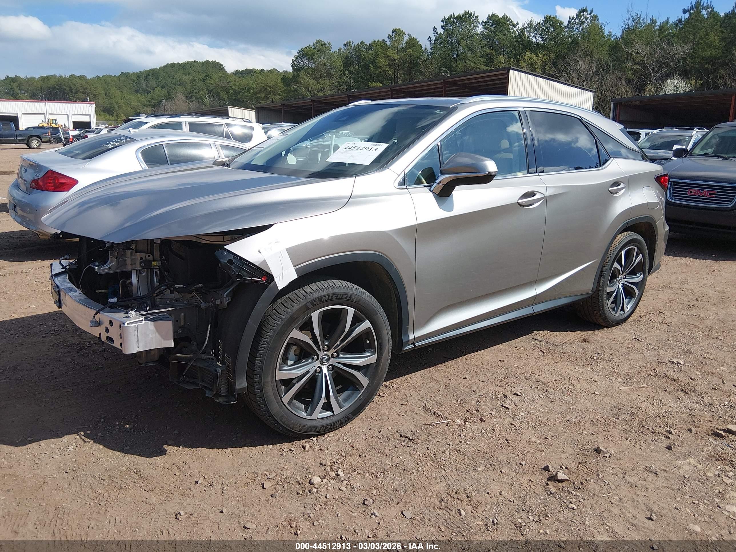 LEXUS RX image 2