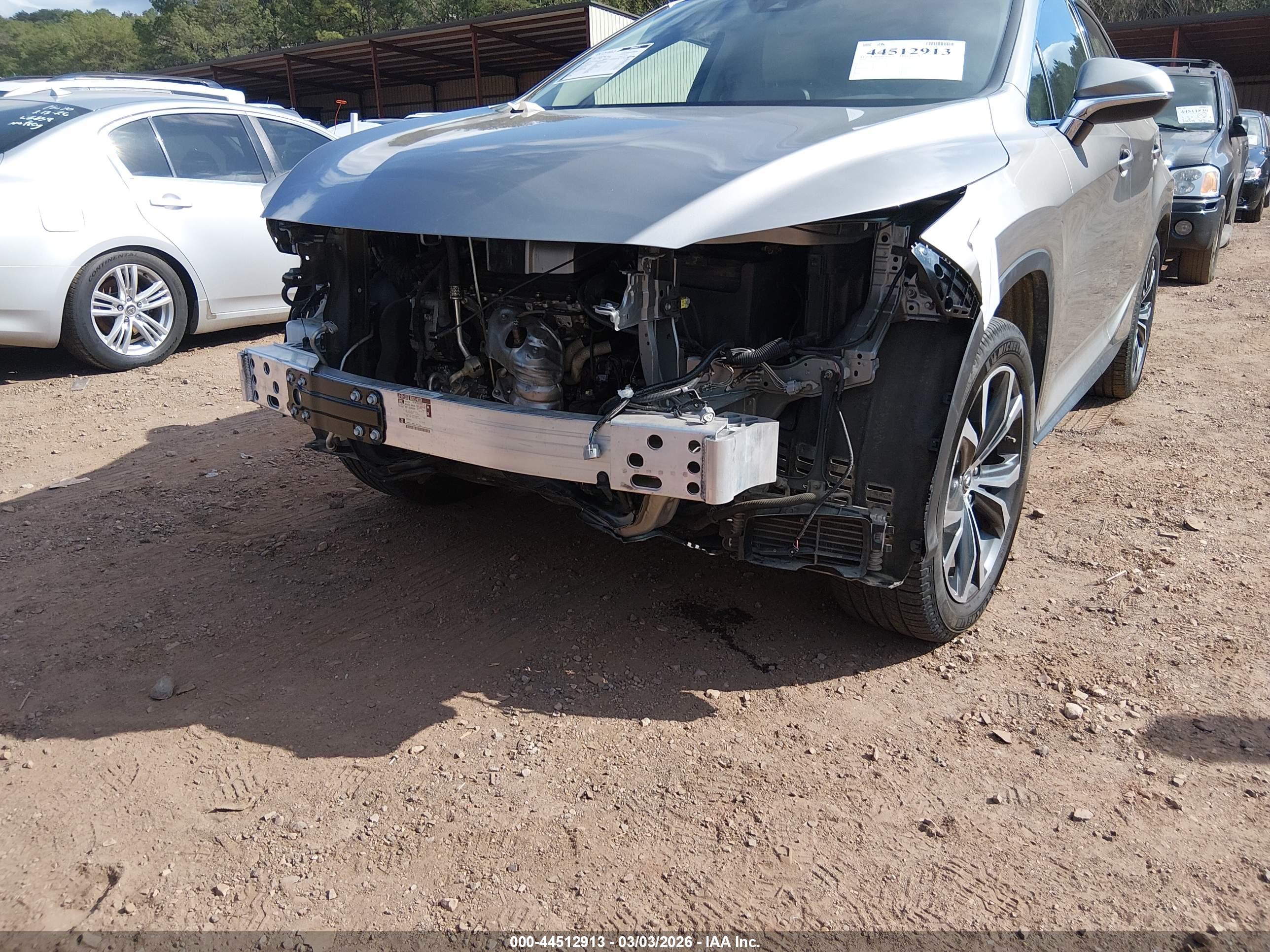 LEXUS RX image 6