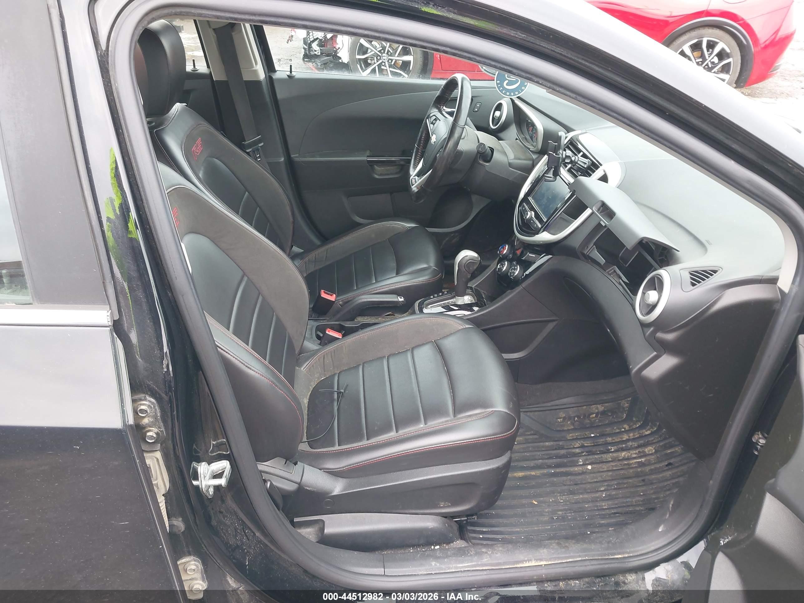 CHEVROLET SONIC image 5