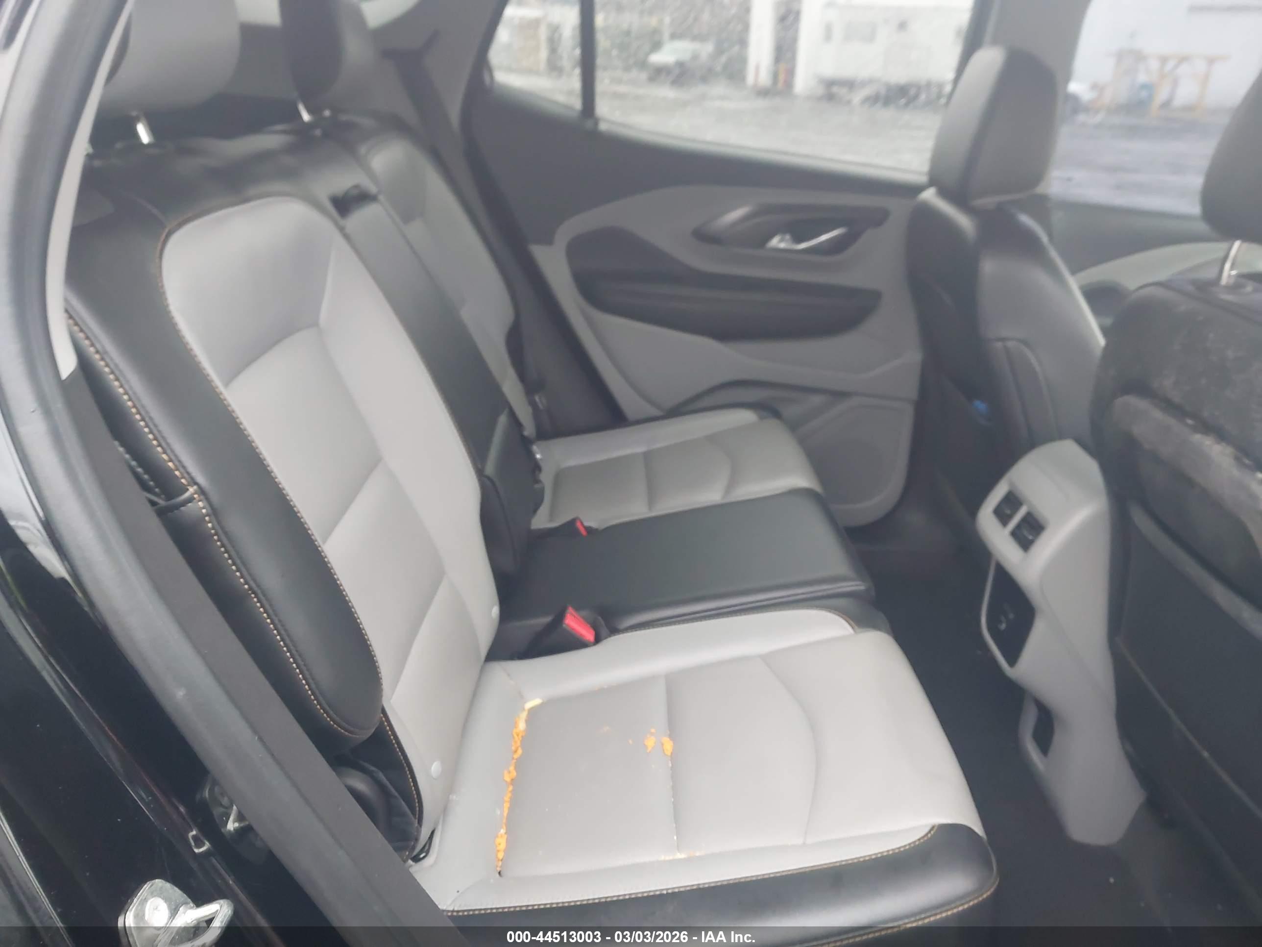 GMC TERRAIN image 8
