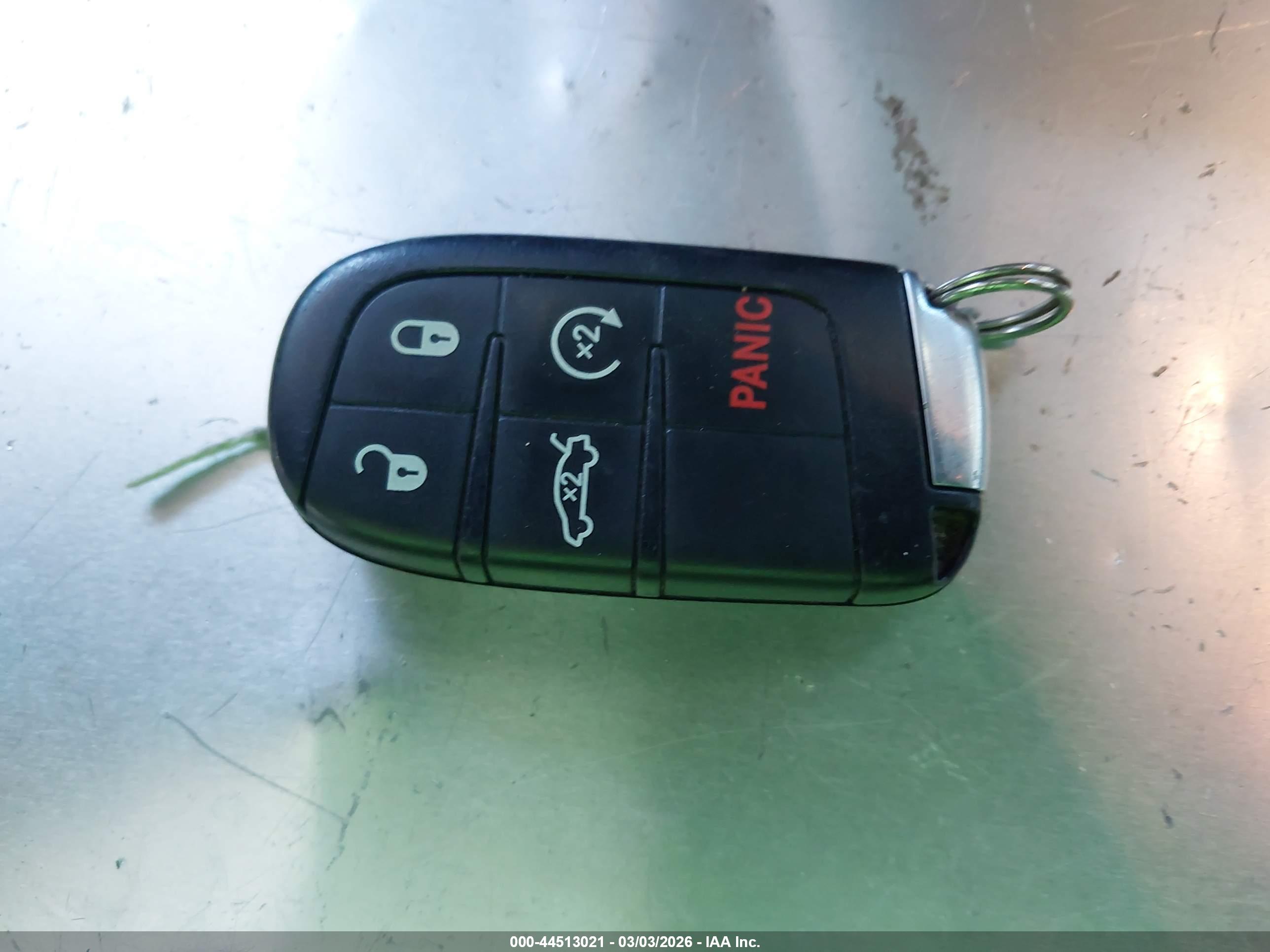 DODGE CHALLENGER image 11