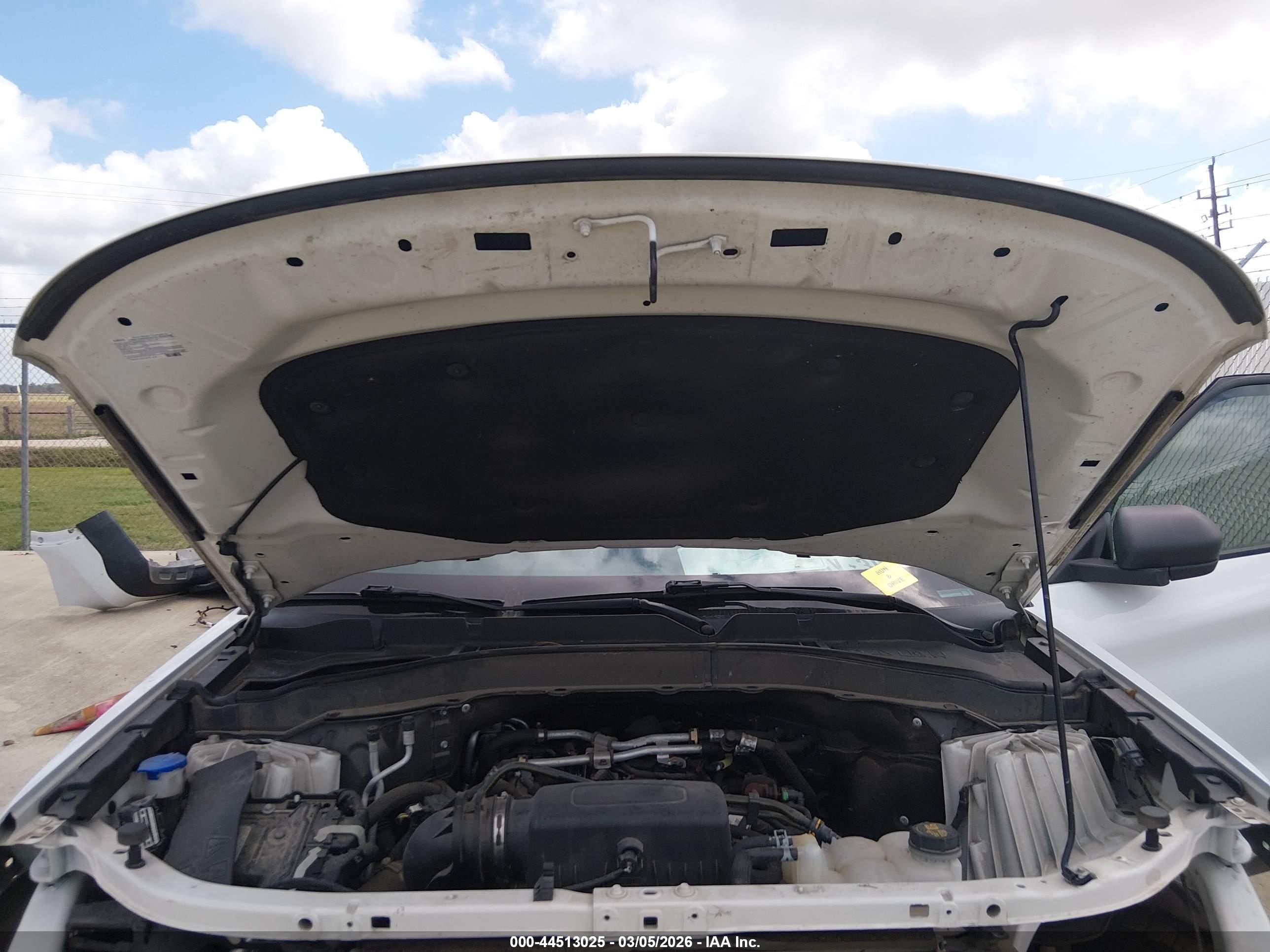 FORD EXPLORER image 10